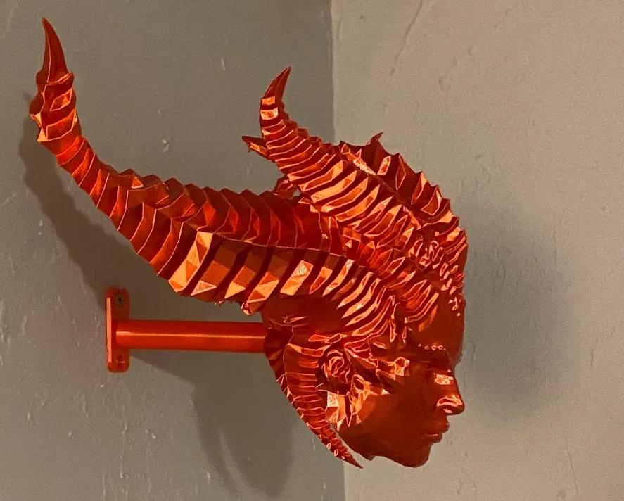 Giá đỡ treo tường cho đầu Lilith