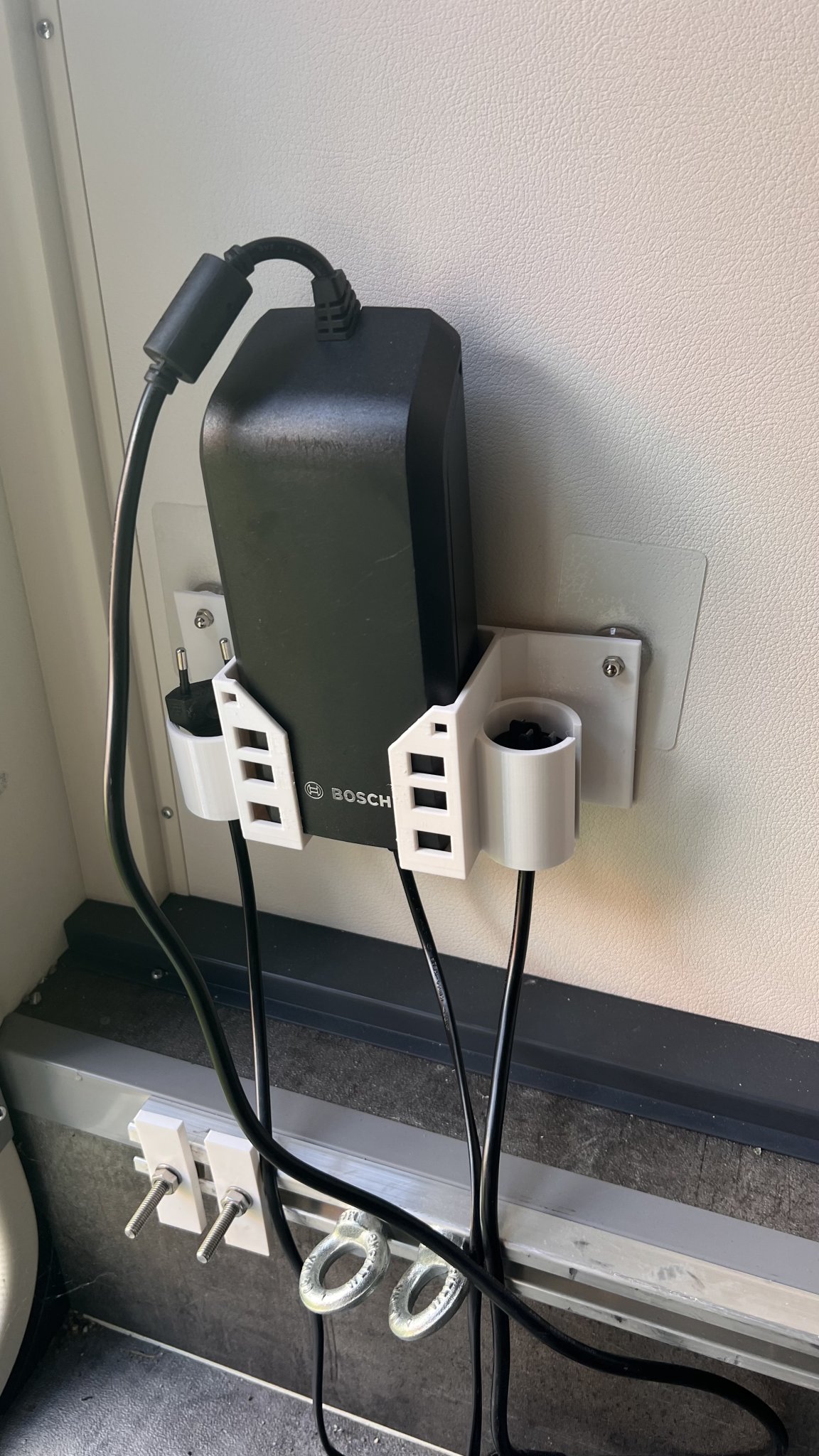 Giá đỡ sạc eBike BOSCH cho xe đạp điện