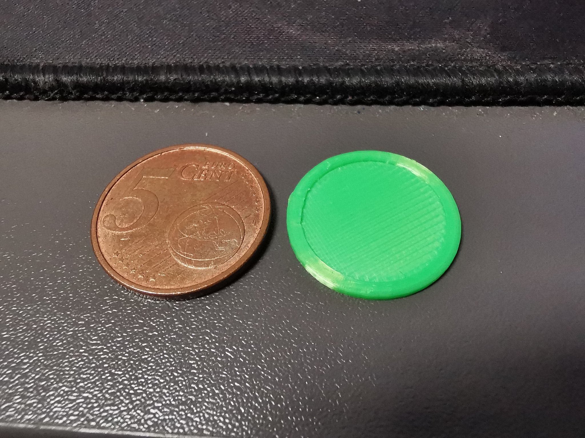 **Đồng xu đặt cọc cho sự kiện thu hồi chai, đĩa, ly**