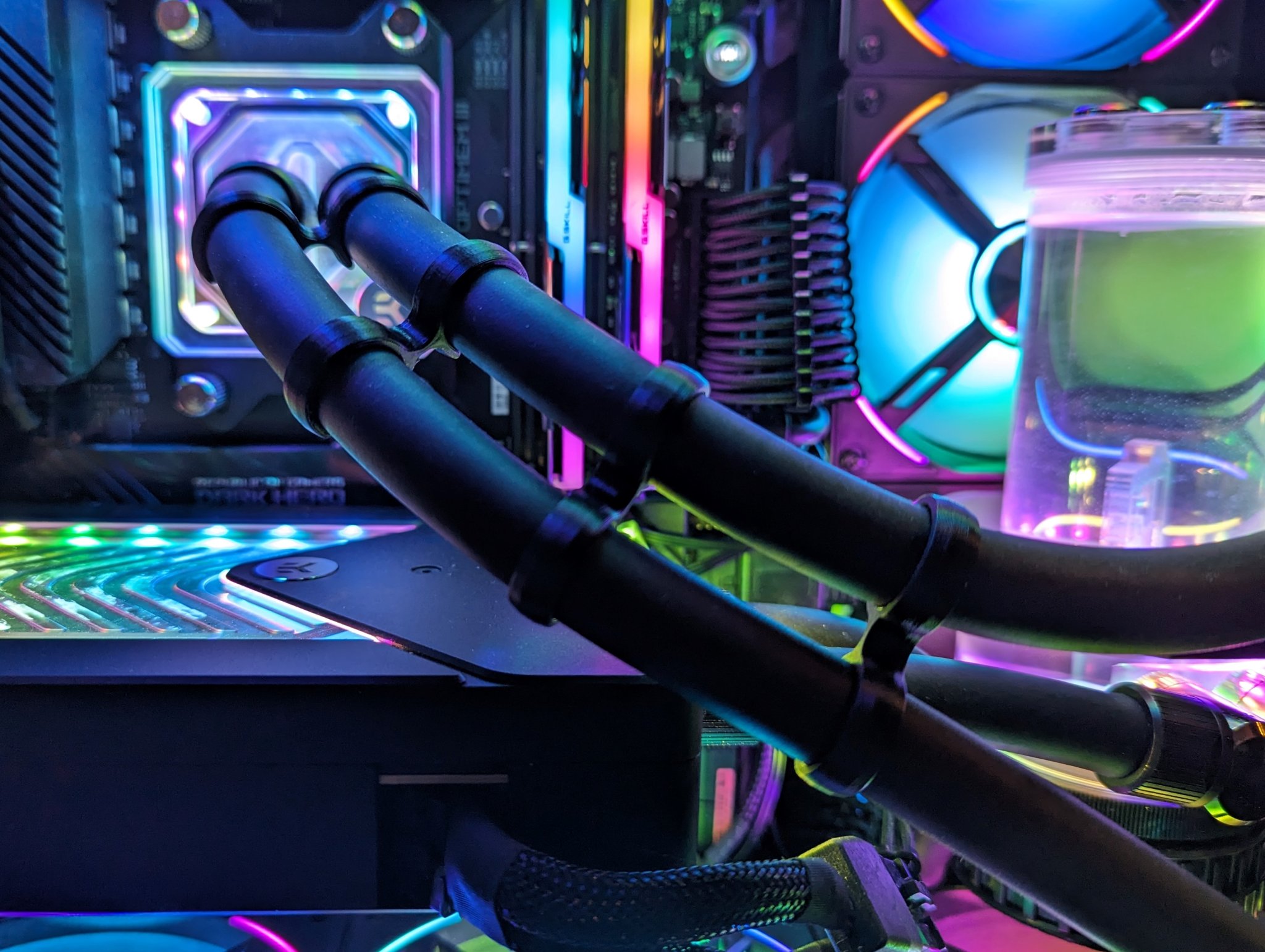 Bộ kẹp cho ống nước 16mm giữ song song