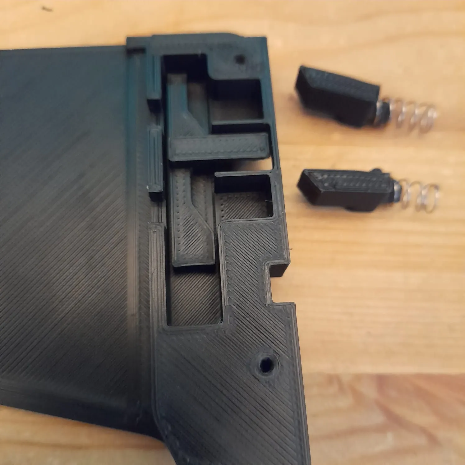 Nội thất magwell cho X-Shot Longshot ngắn