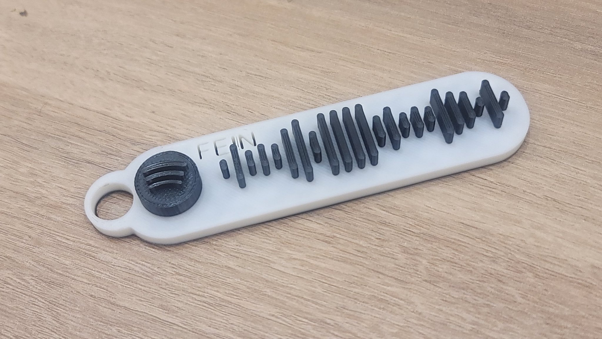 Móc khóa mã Spotify cho bài hát FE!N của utopia