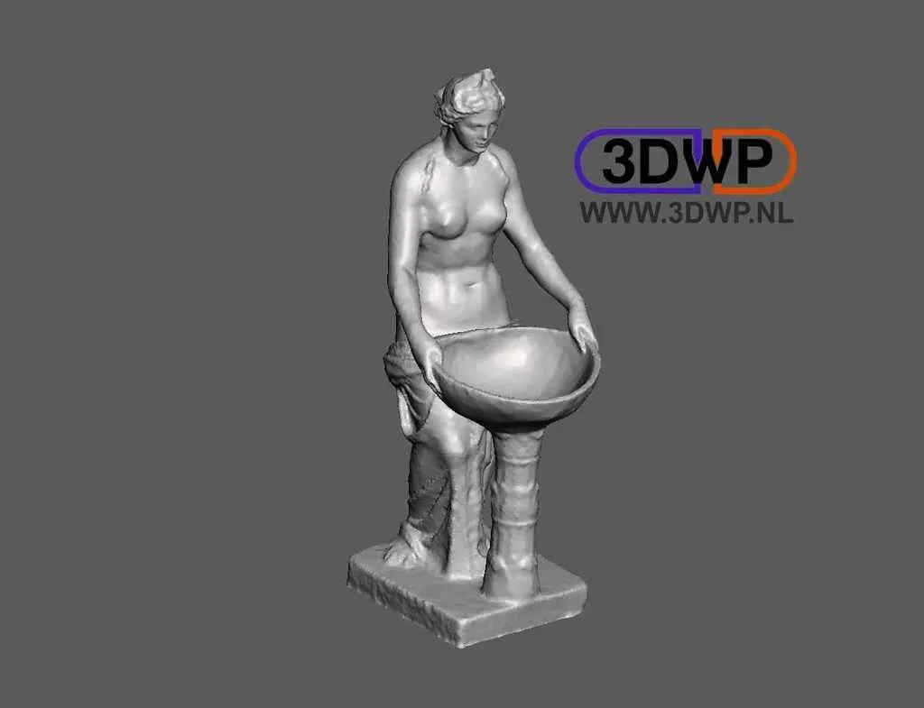 Tượng phụ nữ La Mã tại bảo tàng Hy Lạp Heraklion