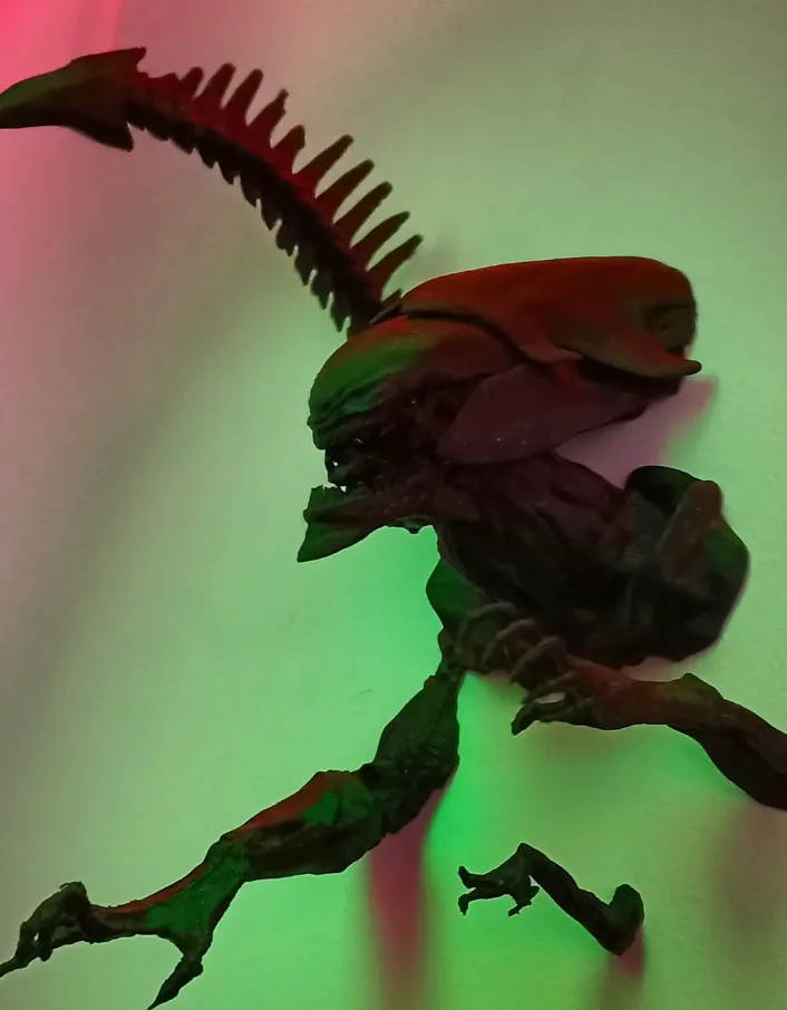 Giá đỡ tường nhân vật Nữ hoàng người ngoài hành tinh Xenomorph