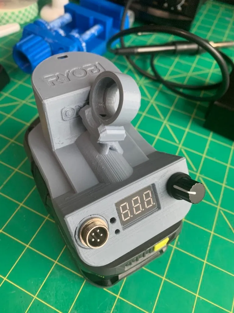 Trạm hàn Hakko T12 và Ryobi tích hợp tất cả trong một