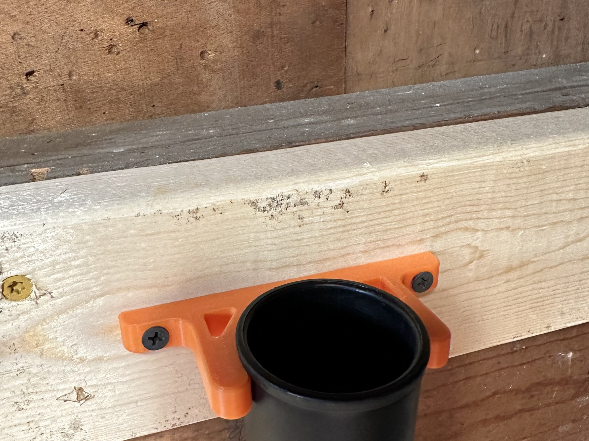 Giá đỡ ống chân không 49.6mm gắn tường