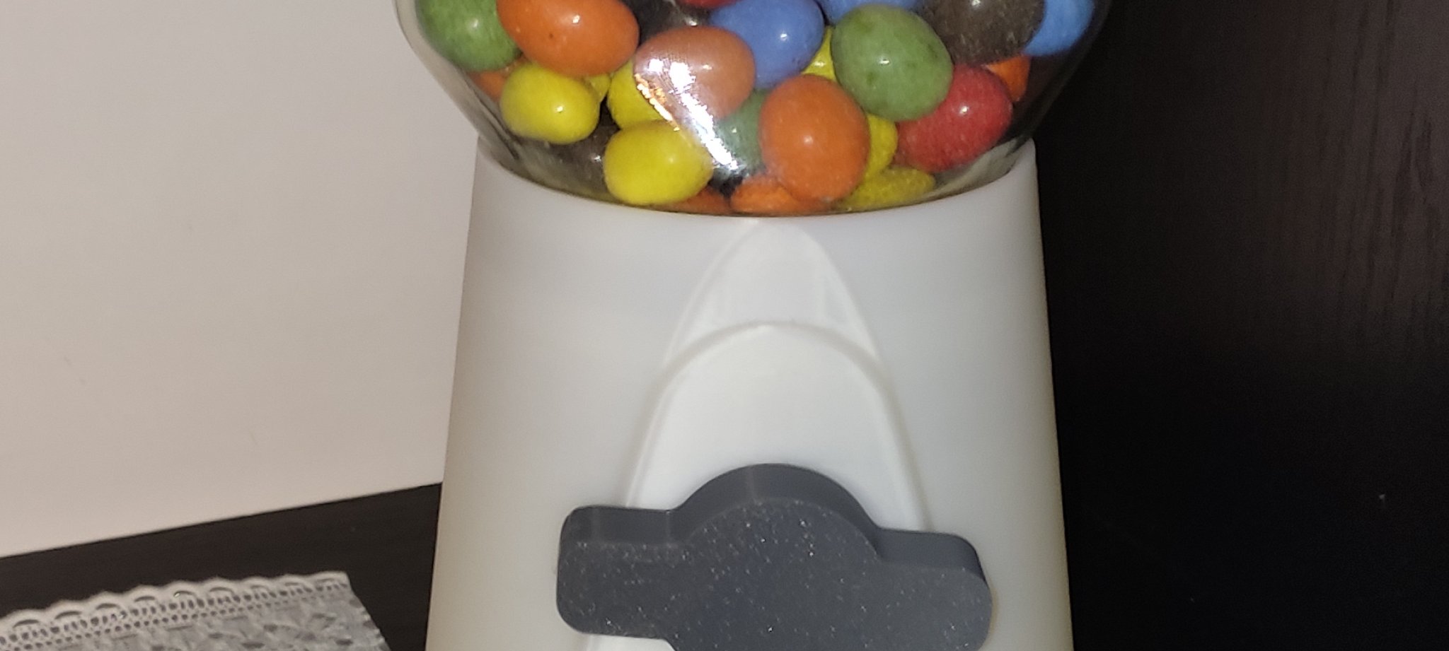 Máy phân phát kẹo dạng hũ Nutella đơn giản