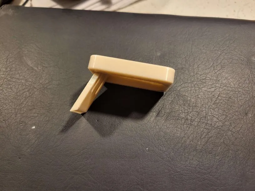 Chân đế cho bàn phím gập lại