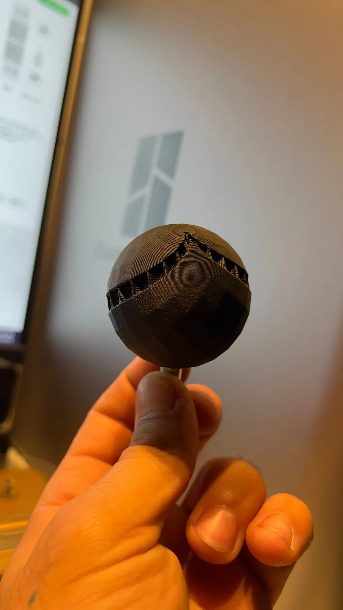 Núm chuyển số hình cầu M8 với thiết kế tinh tế