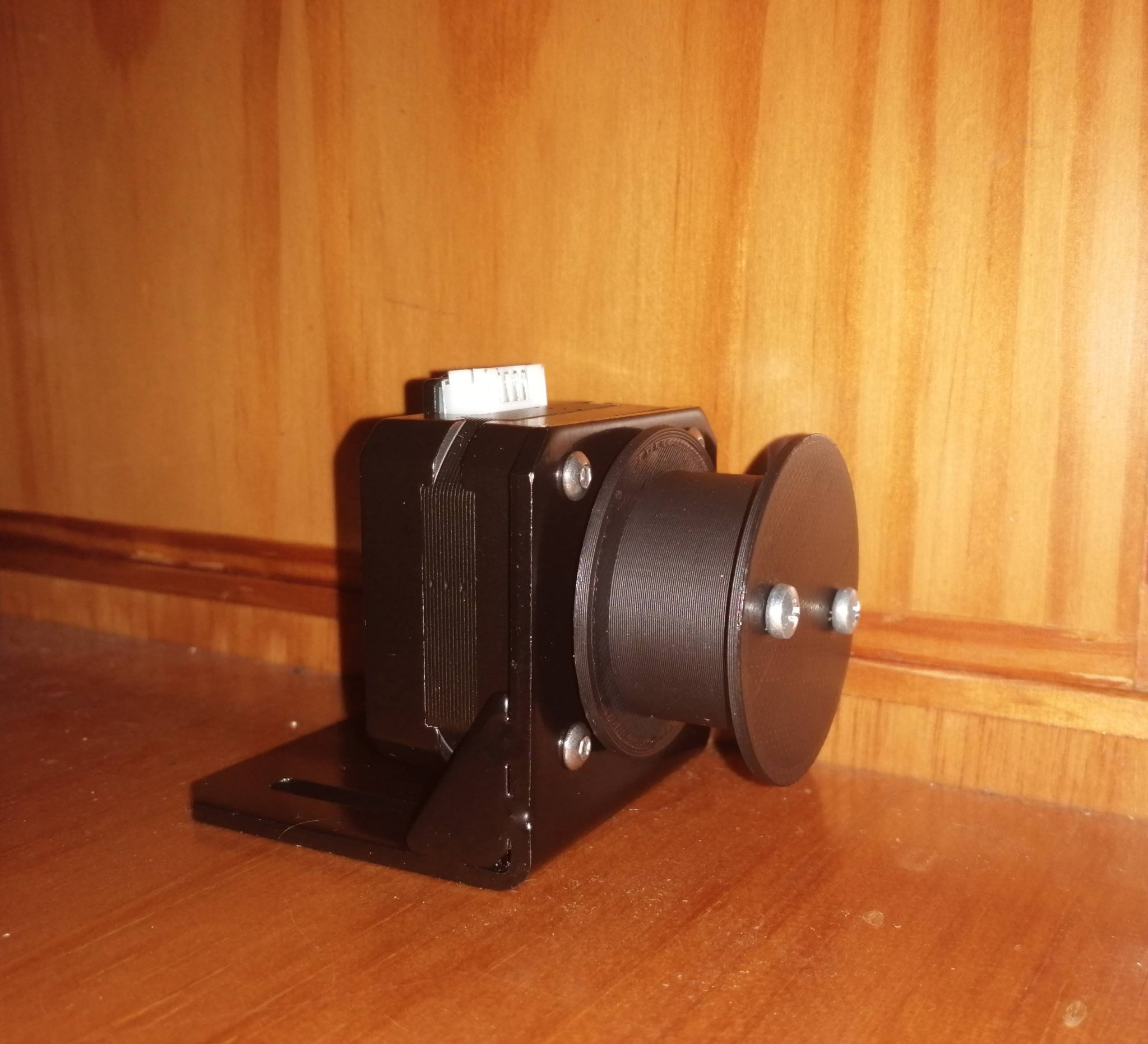 Cuộn dây gắn trên động cơ bước NEMA 17