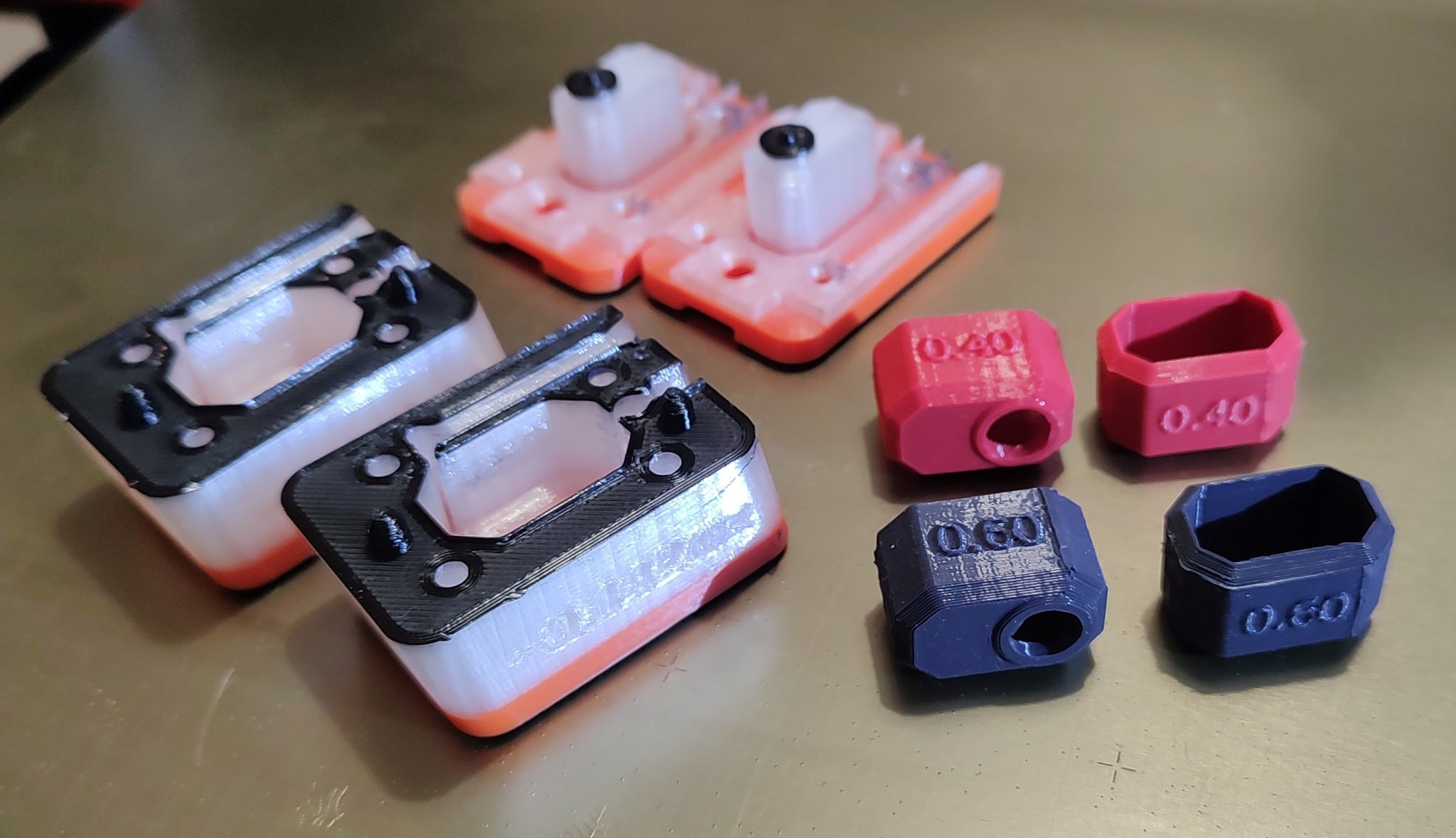 Khuôn tất silicone Nextruder với kích thước vòi phun được khắ...