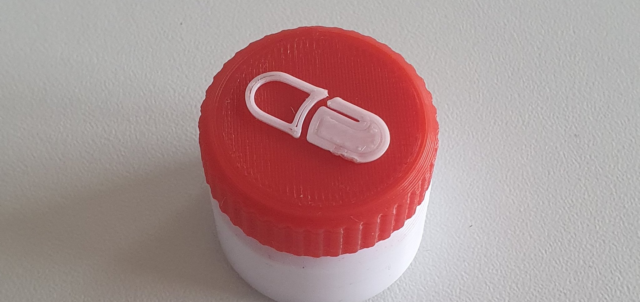 Nắp biểu tượng cho hộp đựng ngoài trời / hộp thuốc