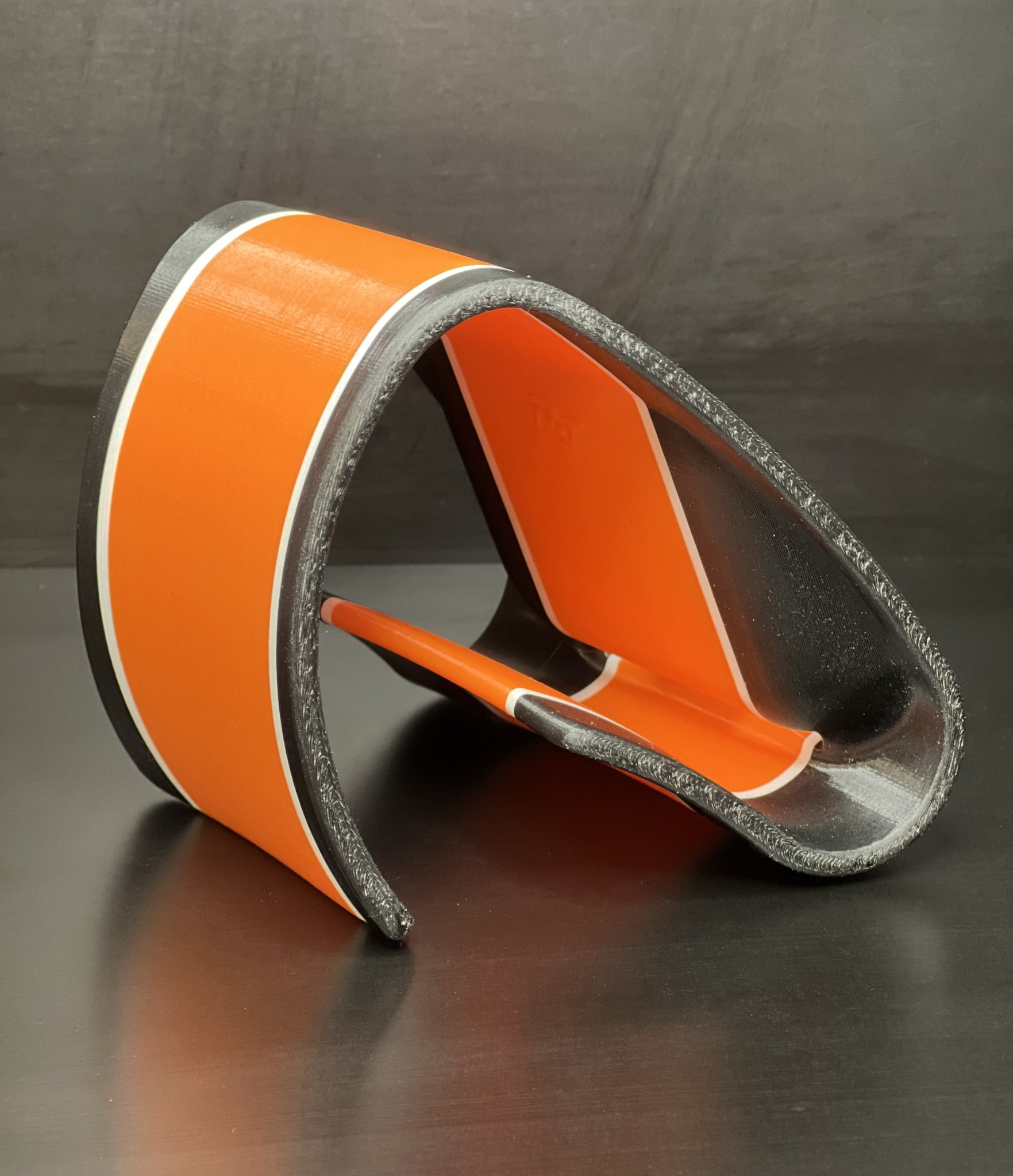 Giá đỡ smartphone với loa thụ động cho in 3D