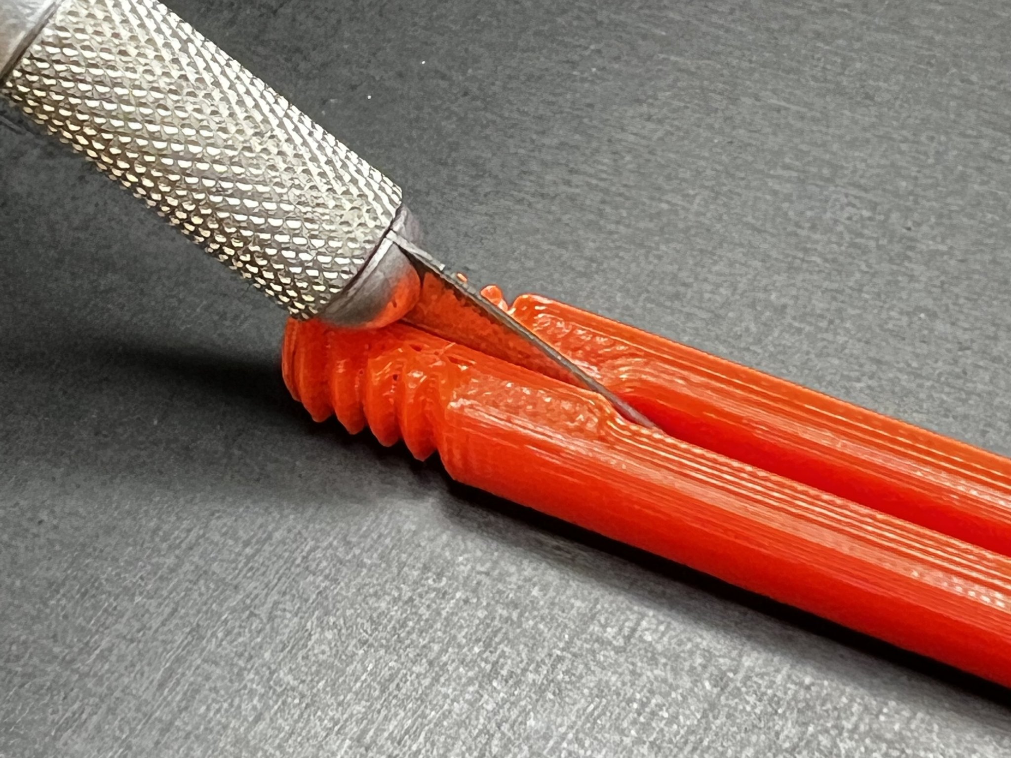 Máy vặn tuýp kem đánh răng NX-Truder