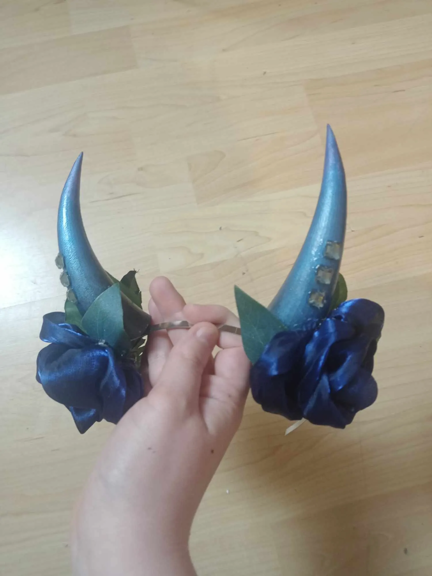 Sừng cosplay nhân vật anime Itto từ Genshin Impact