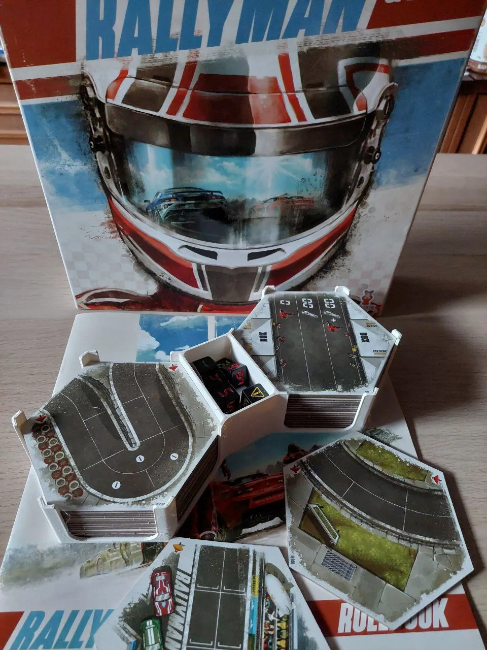 Tổ chức linh kiện trò chơi Rallyman GT phong cách mới