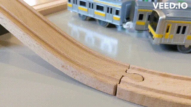 Bộ chuyển đổi tàu TOMICA cho đường ray dốc IKEA