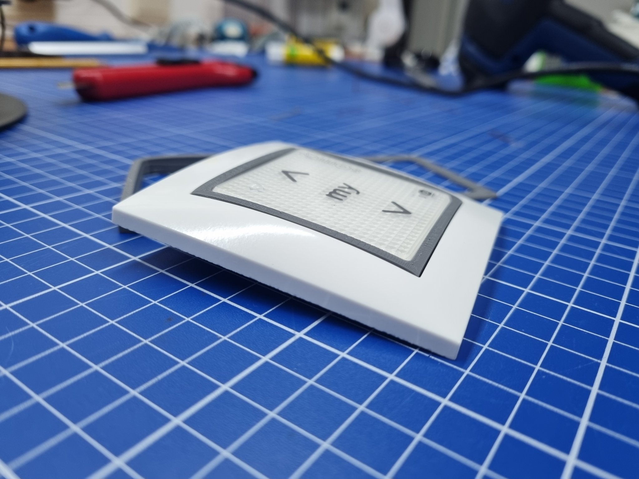 Bộ chuyển đổi Berker S1 sang Somfy Smoove