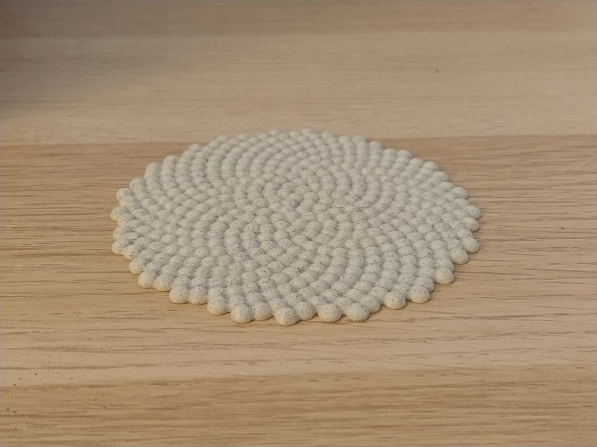 Giá đỡ ly phong cách phyllotaxis của Helmut Vogel