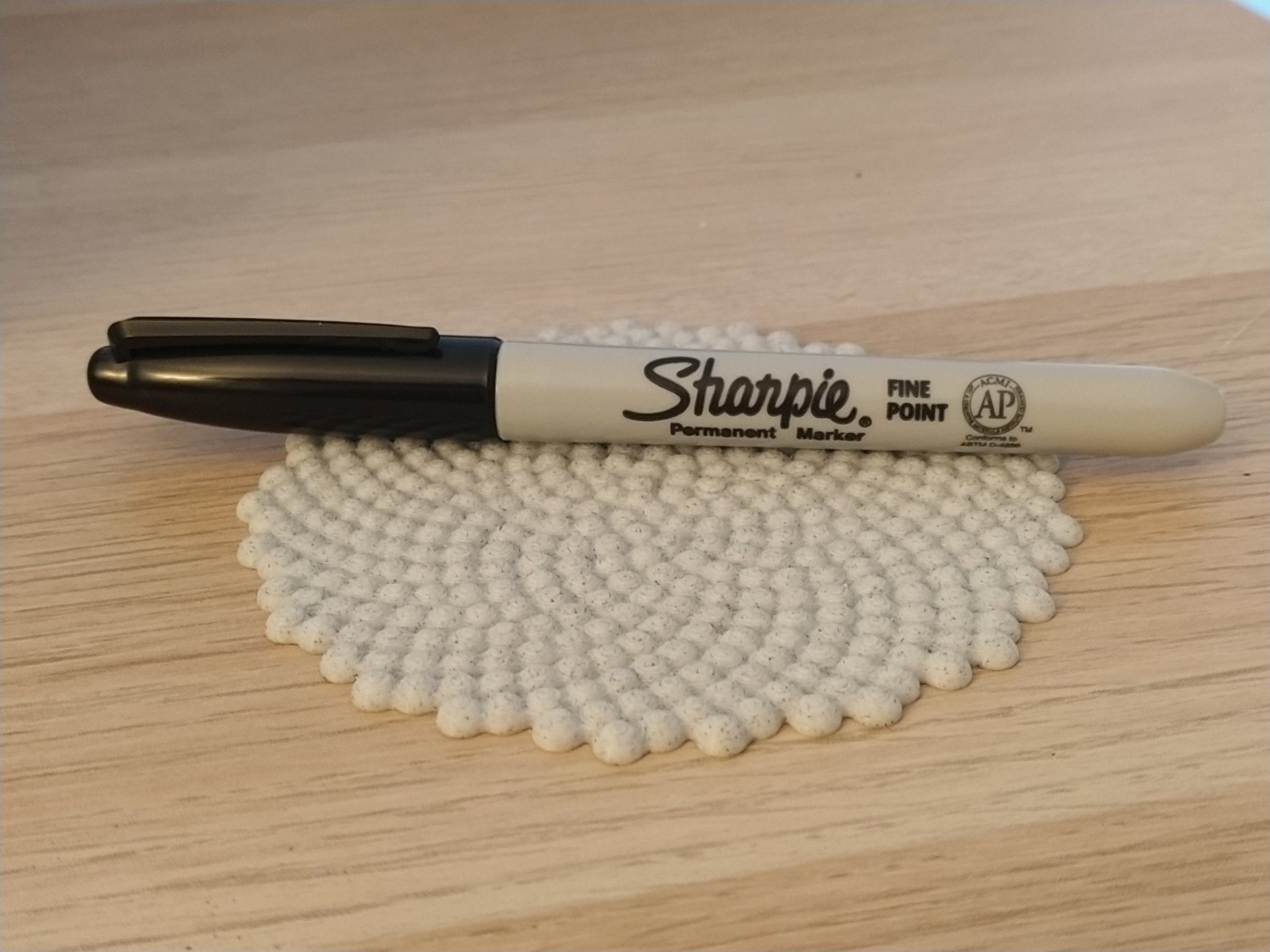 Giá đỡ ly phong cách phyllotaxis của Helmut Vogel