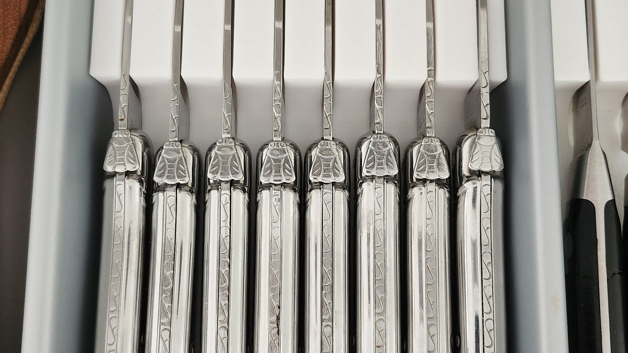 Khối dao ngang tùy chỉnh cho ngăn kéo nhà bếp