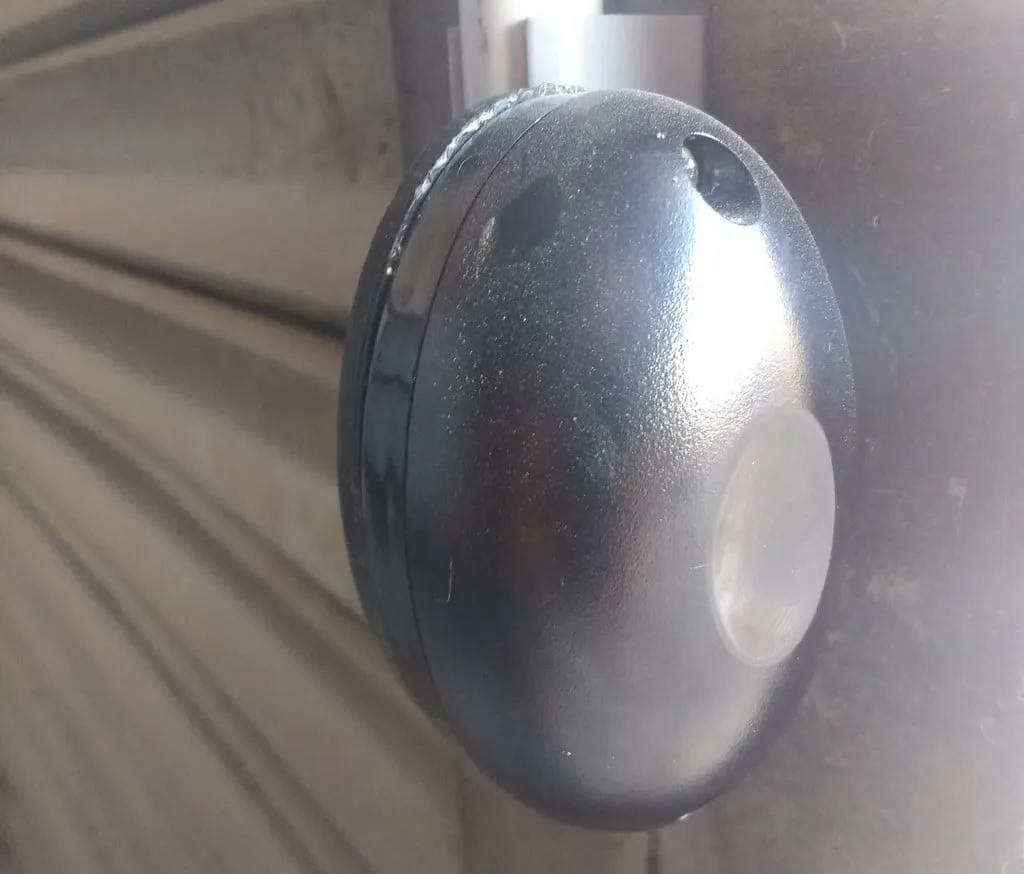 Giá đỡ nghiêng cho cảm biến hồng ngoại rào chắn cửa gara (A...