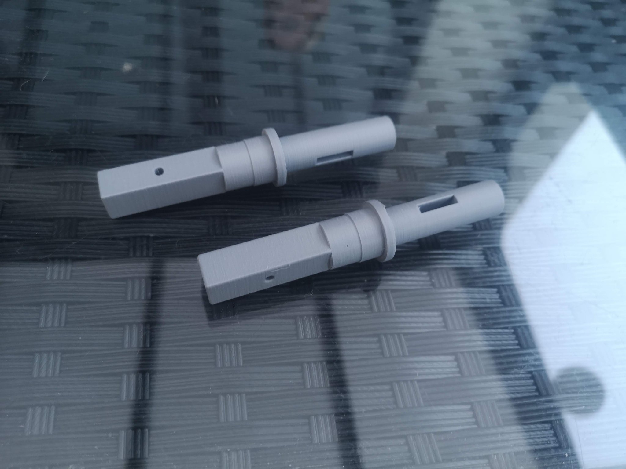 Trục cho bộ thu lá Gardena