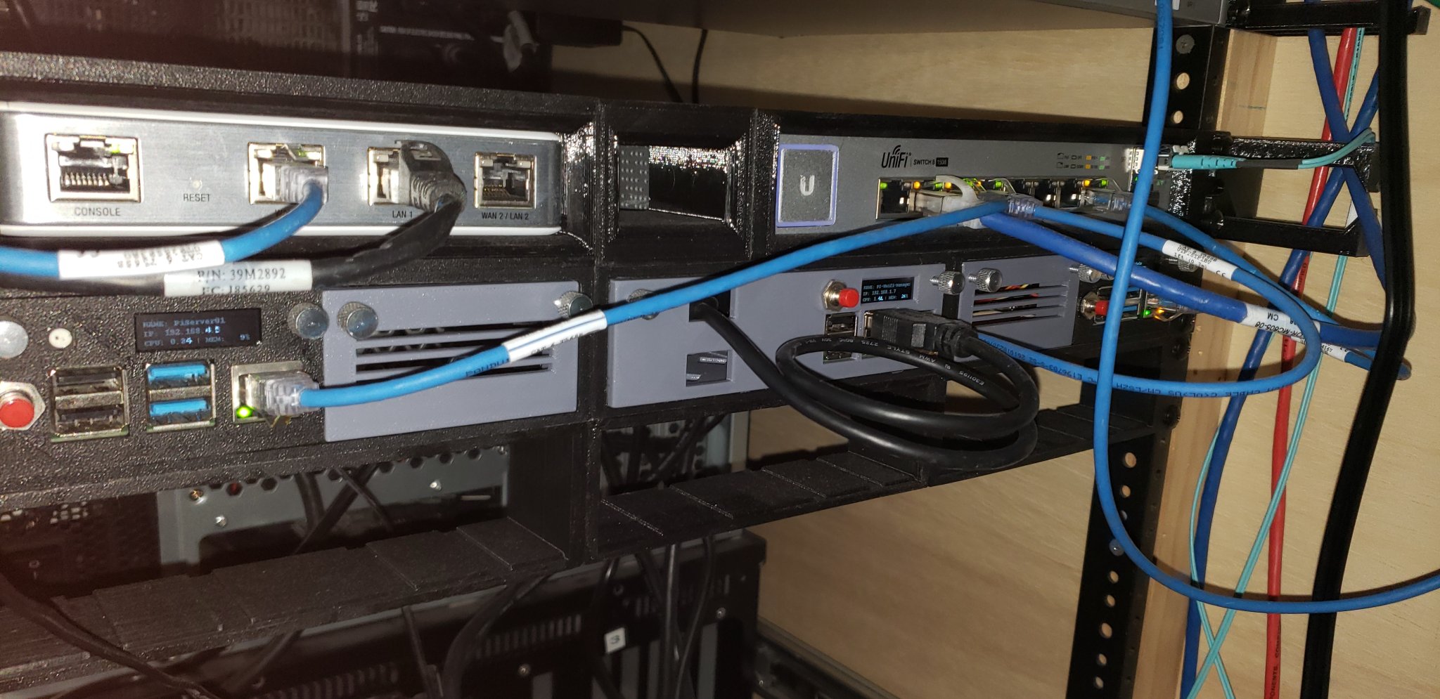 Giá đỡ máy chủ 19" 1U cho Raspberry Pi Zero/3b+/4/5