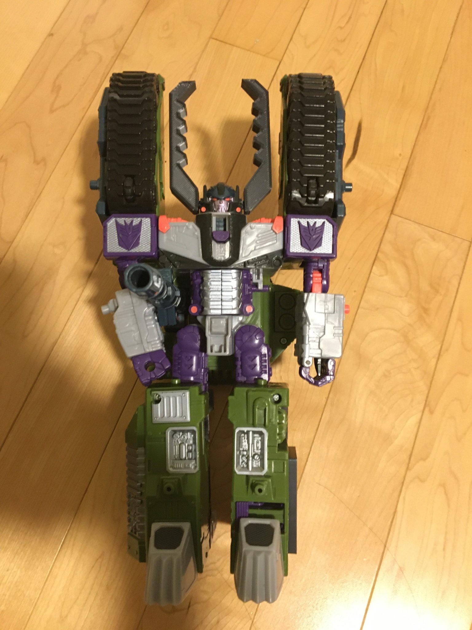 Sừng thay thế cho nhân vật Armada Megatron Leader