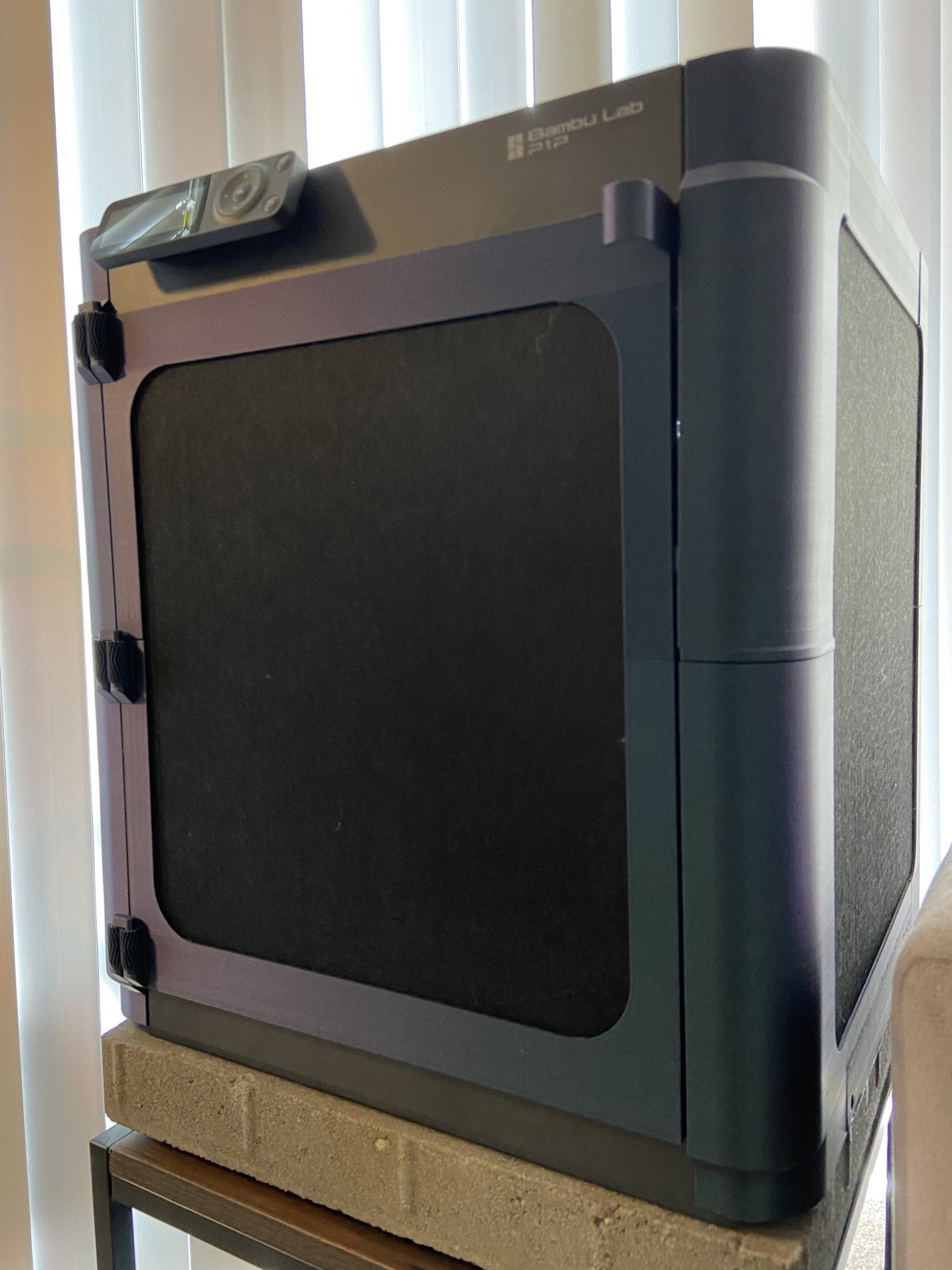 Vỏ chống âm cho máy in 3D Bambu P1P