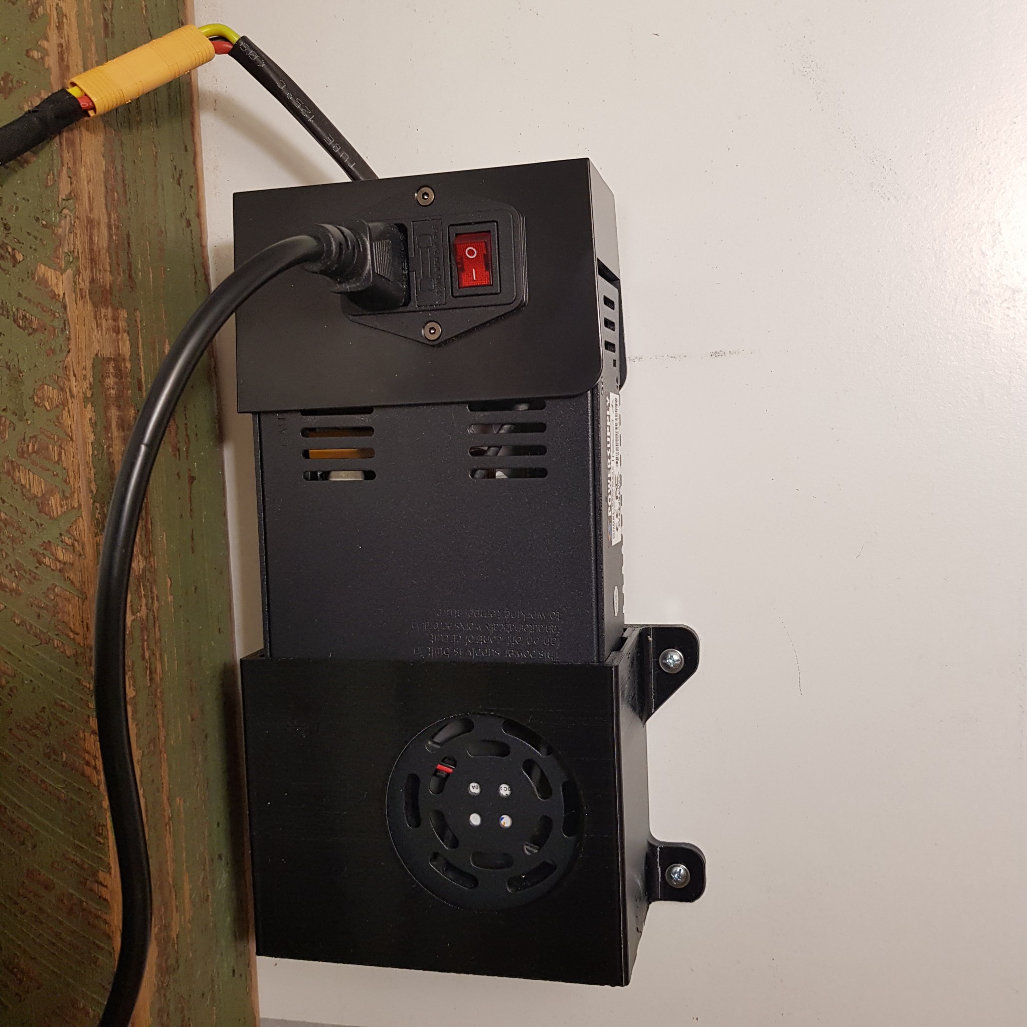 Giá đỡ nguồn điện cho Sovol 6 Plus ngoài hộp máy in