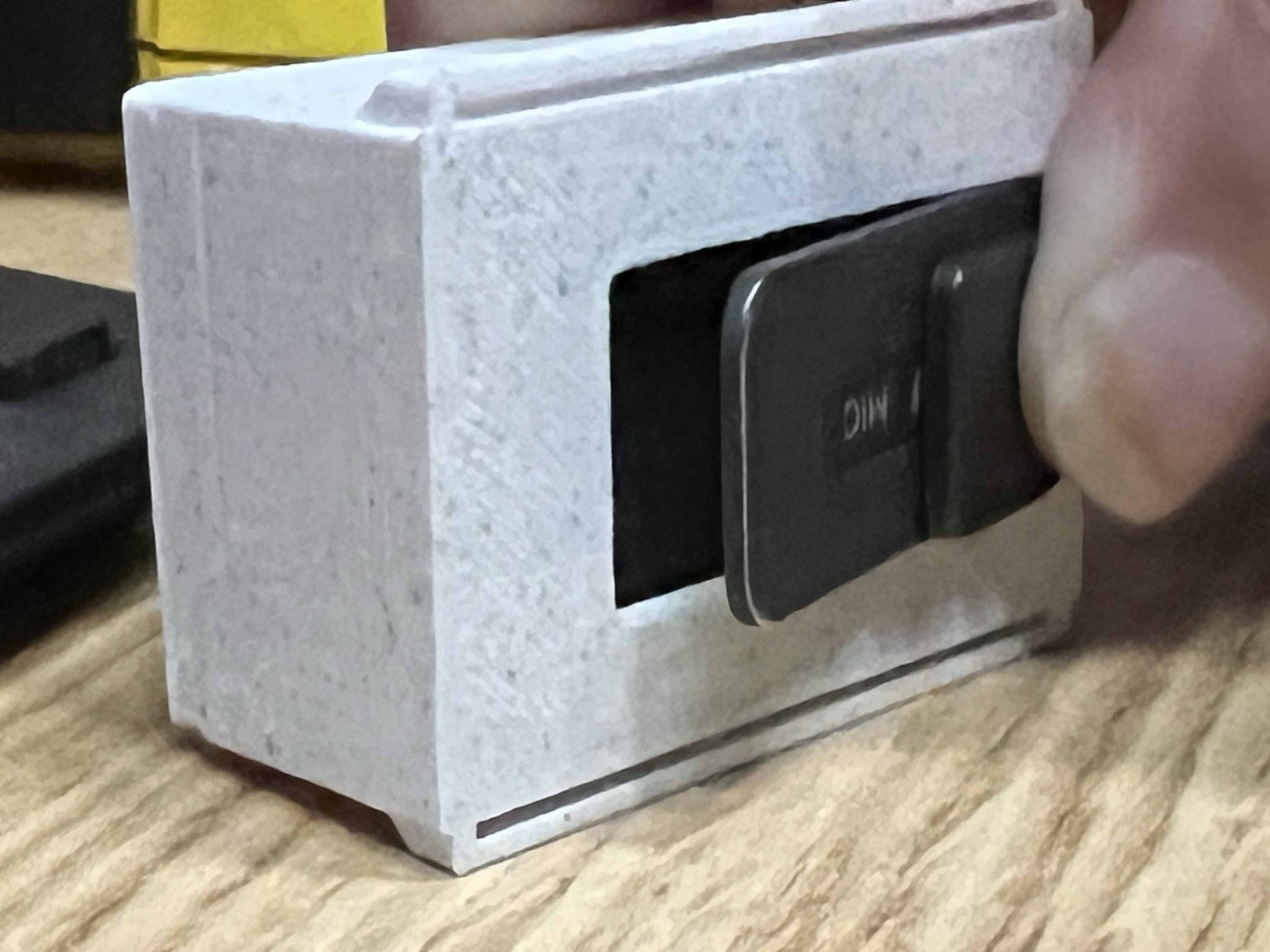 Hộp đựng mic không dây DJI cho ghi âm sự kiện