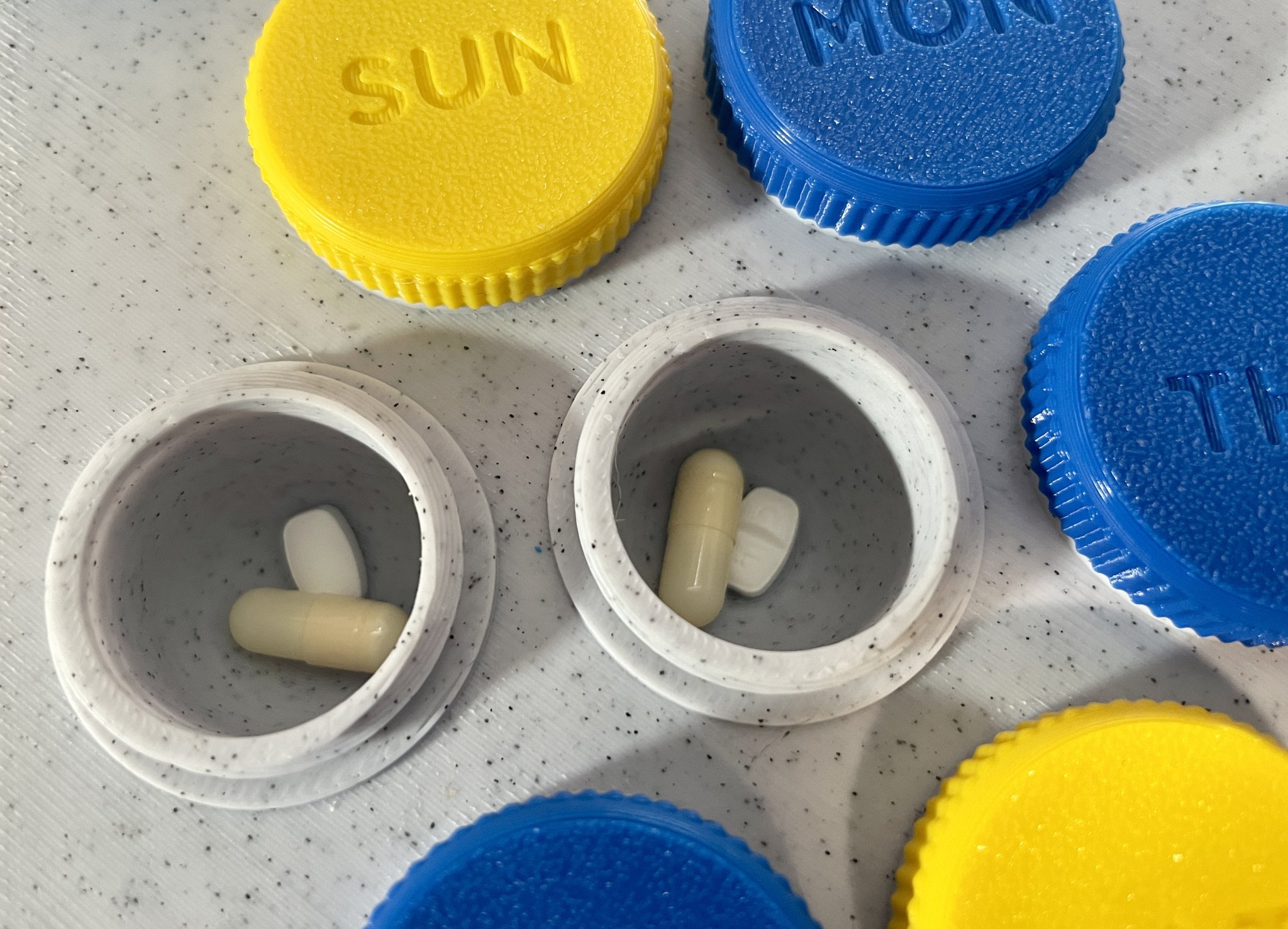 Hộp tổ chức thuốc cho hệ thống khay Bauhaus