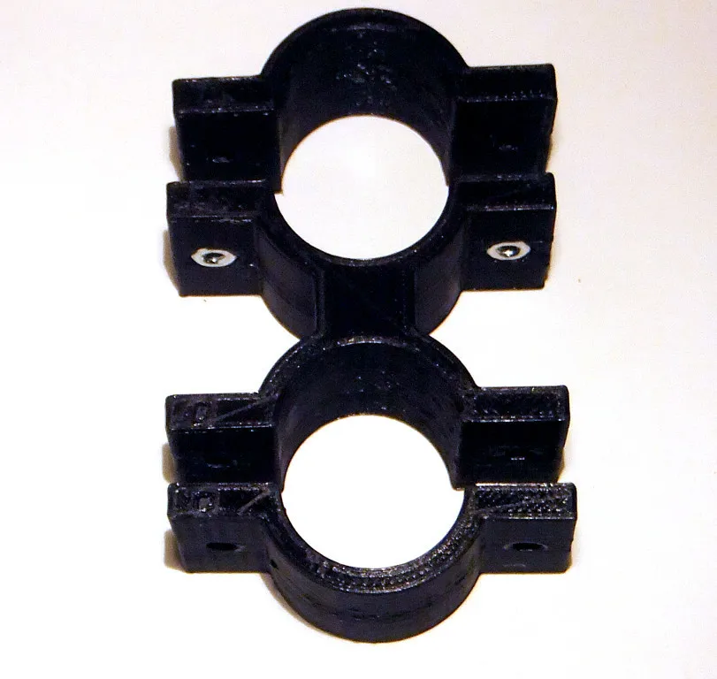 Giá đỡ đèn pin cho súng trường 12 Gauge Mossberg Maverick