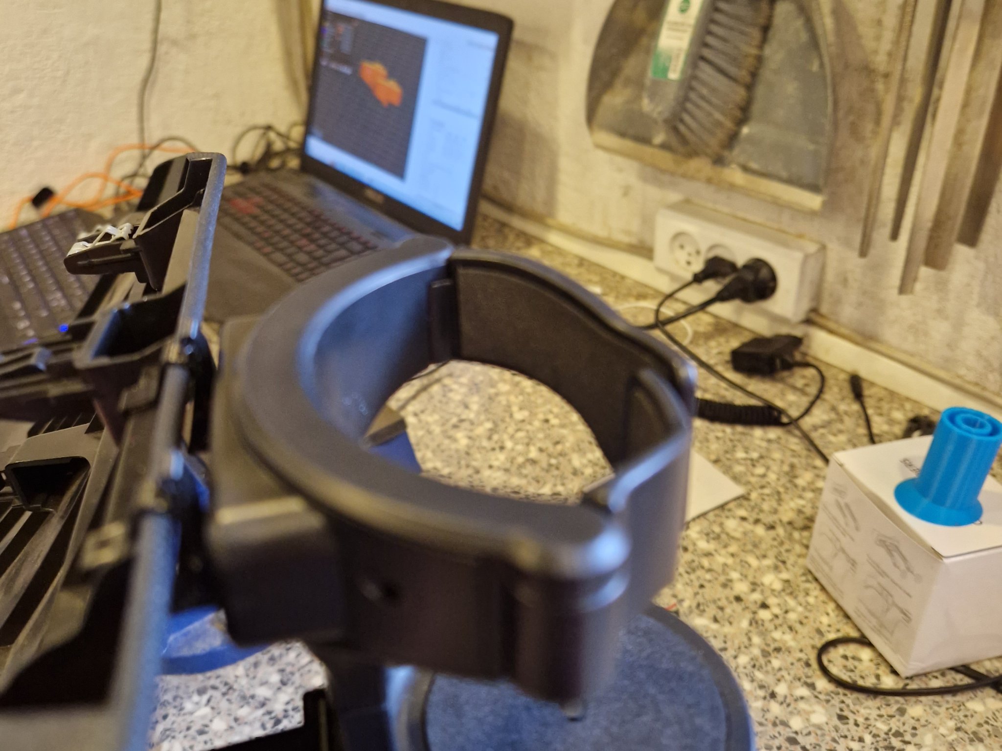 Giá đỡ cốc cho vị trí lái xe Peugeot 308 T9