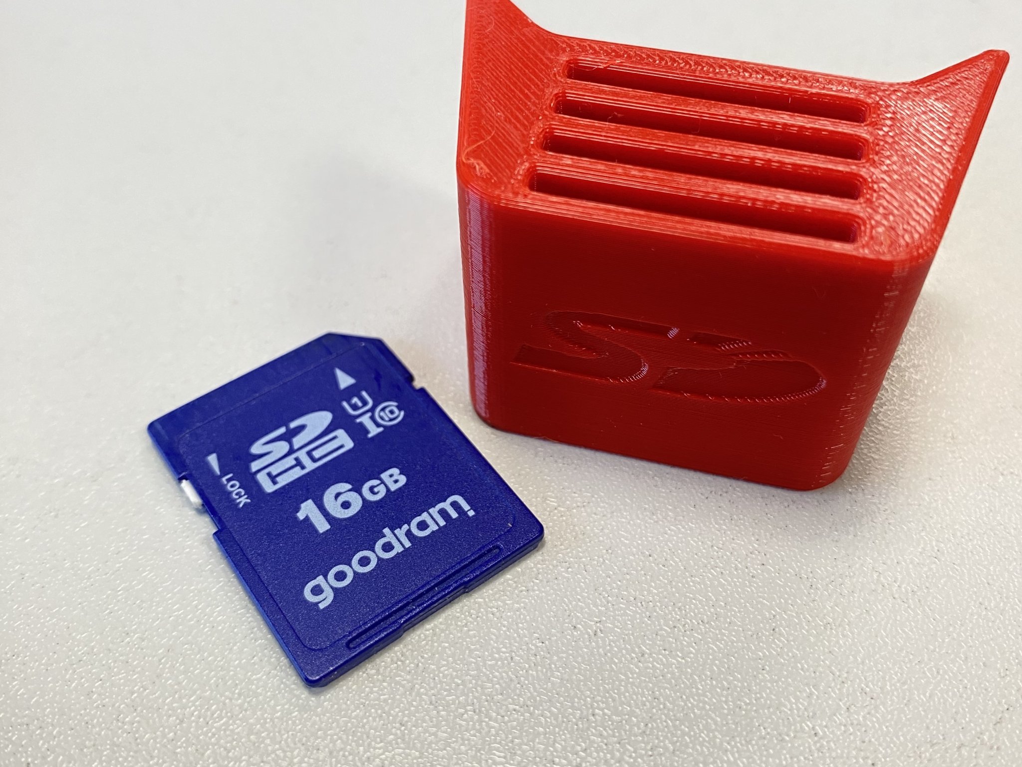 Giá đỡ thẻ SD nam châm cho vỏ máy Prusa gốc