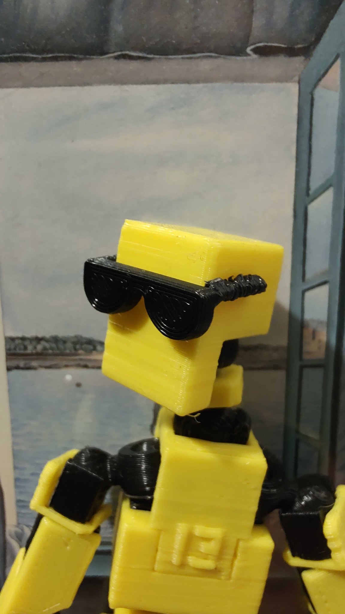 Kính mát phong cách Lucky 13 và Mini 13