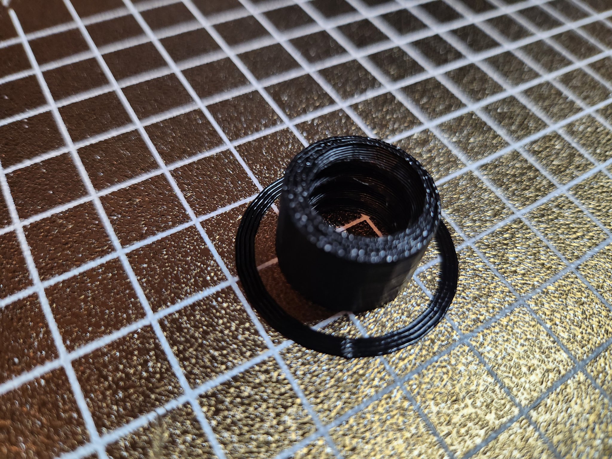 Khớp nối ống kem đánh răng cho kem Crest