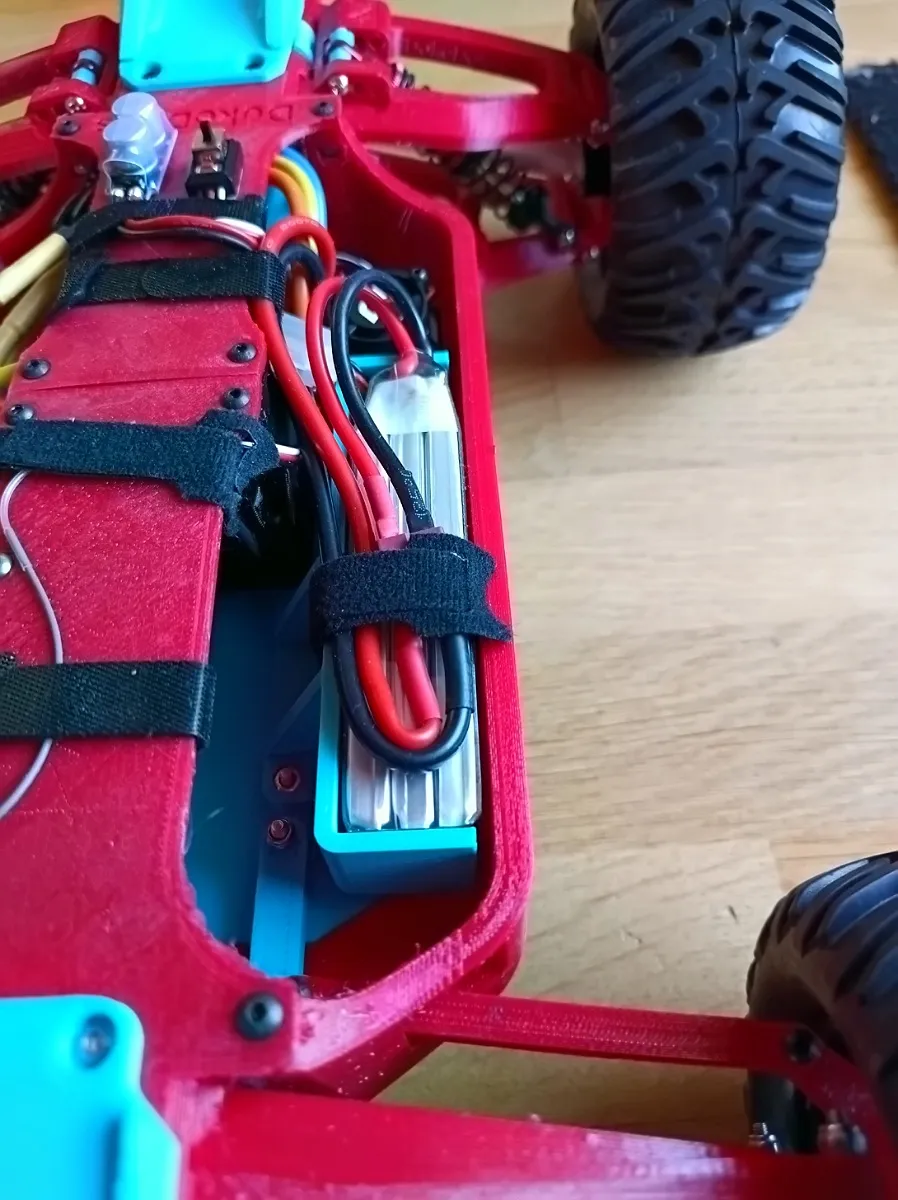 Giá đỡ pin cho xe buggy Cramer 4x4 V2