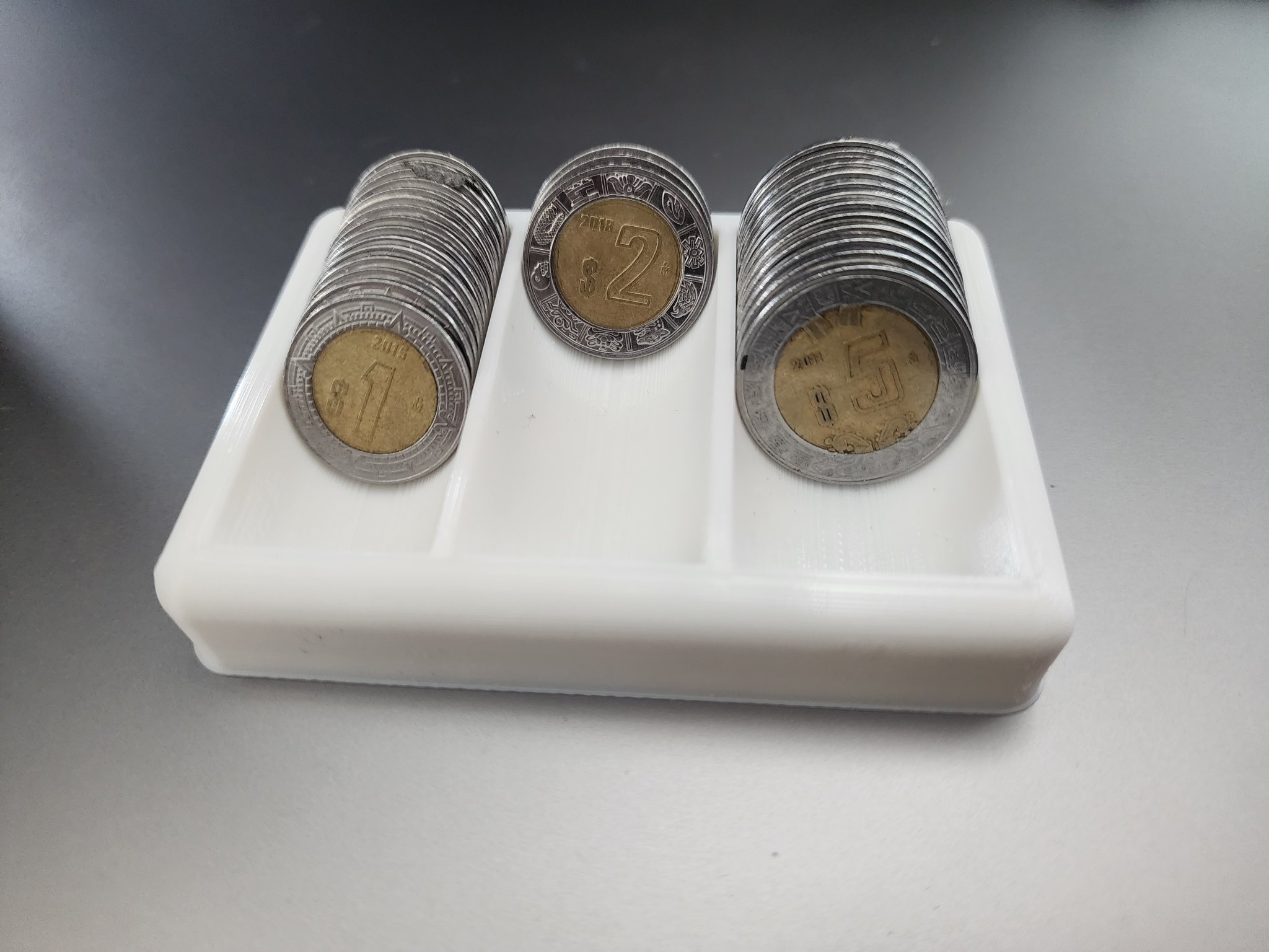 Giá đỡ tổ chức tiền xu $1, $2, $5 pesos Mexico