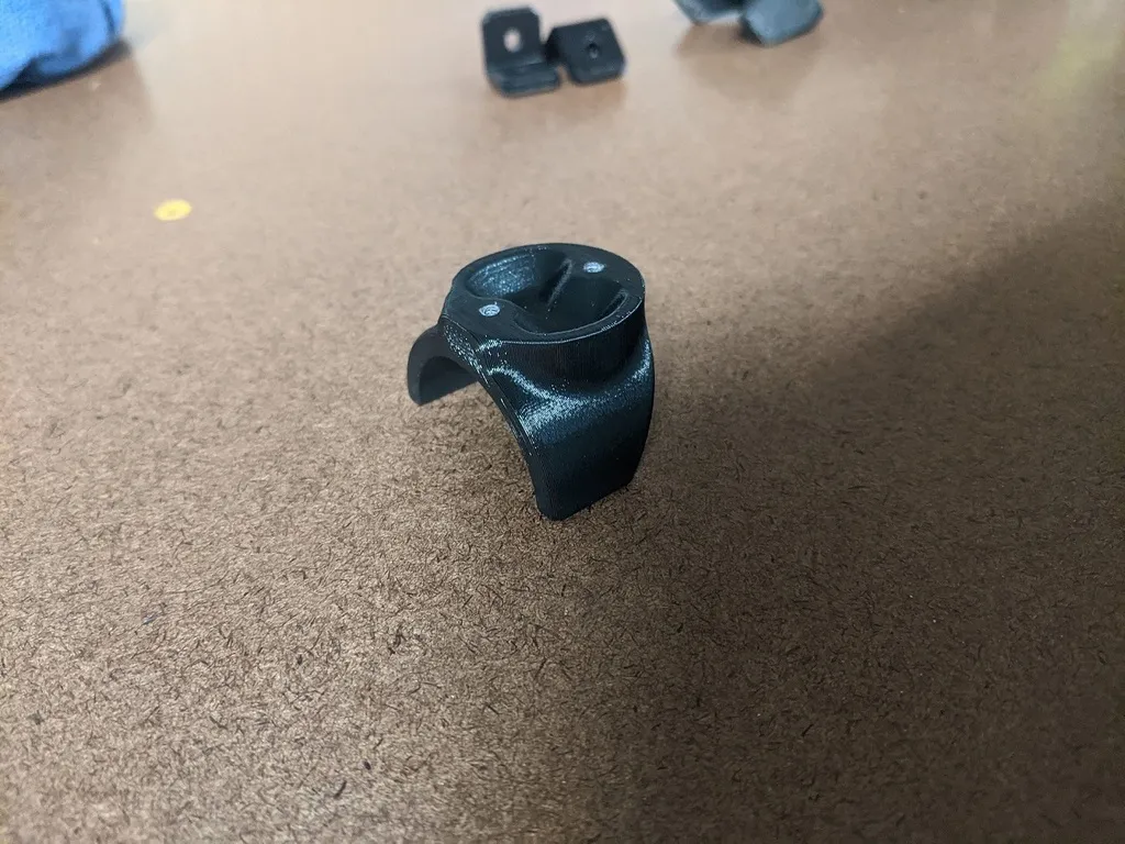 Giá đỡ GPS Wahoo cho ghi đông xe đạp địa hình 35mm