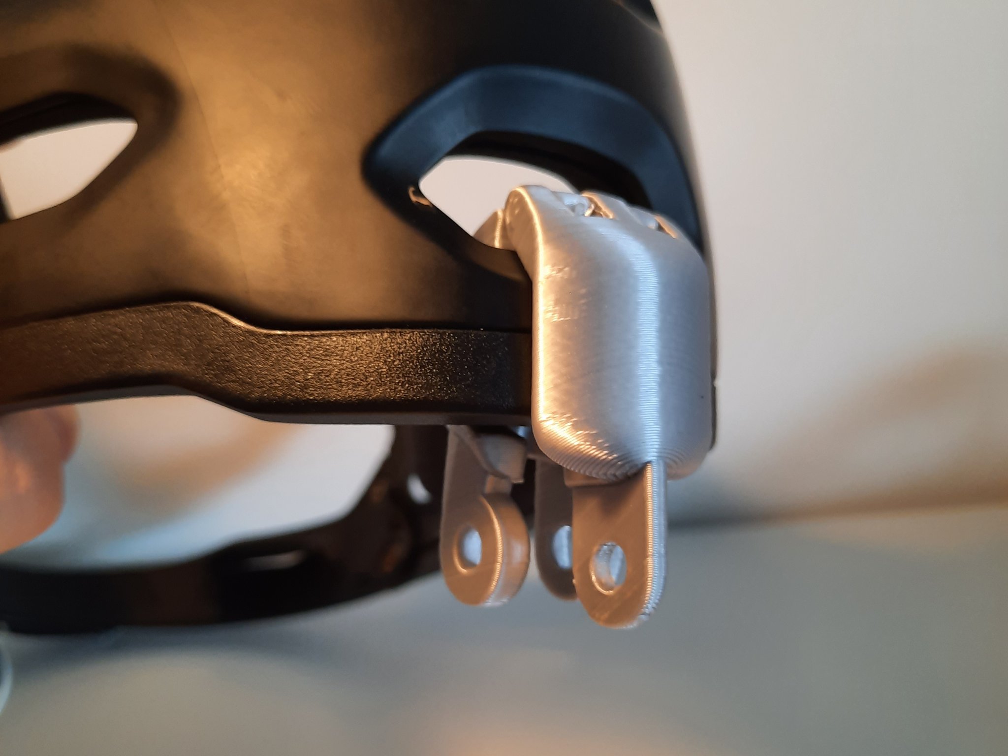 Giá đỡ GOPRO cho mũ bảo hiểm Bell 3r