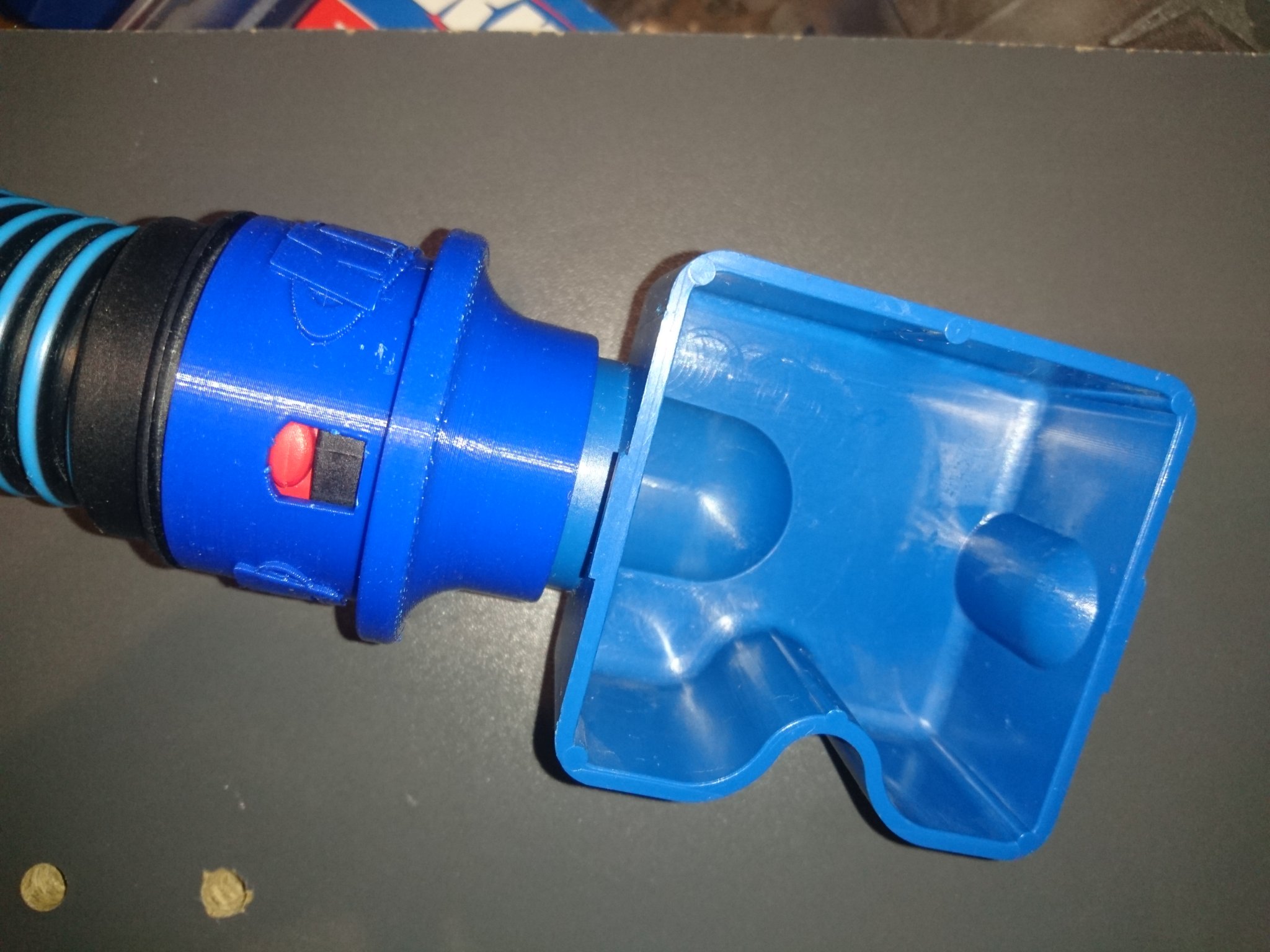 Bộ chuyển đổi cổng thu bụi KREG cho ống BOSCH "click and clean