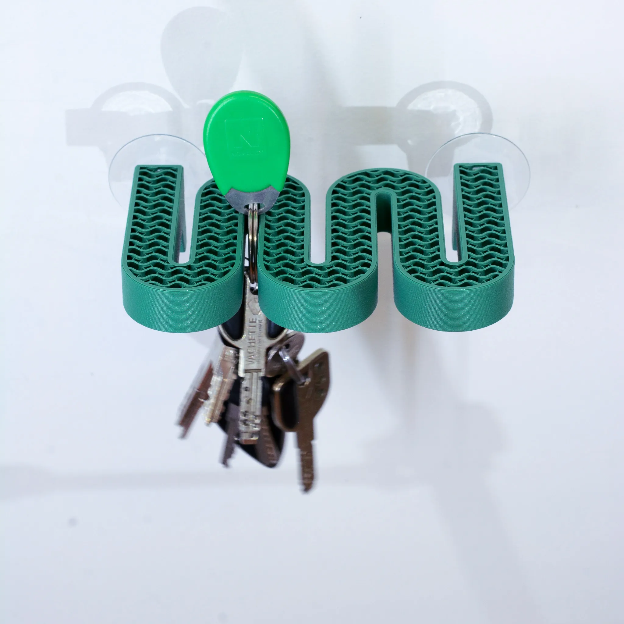 Kệ đựng xà phòng gắn tường với hệ thống hút chân không