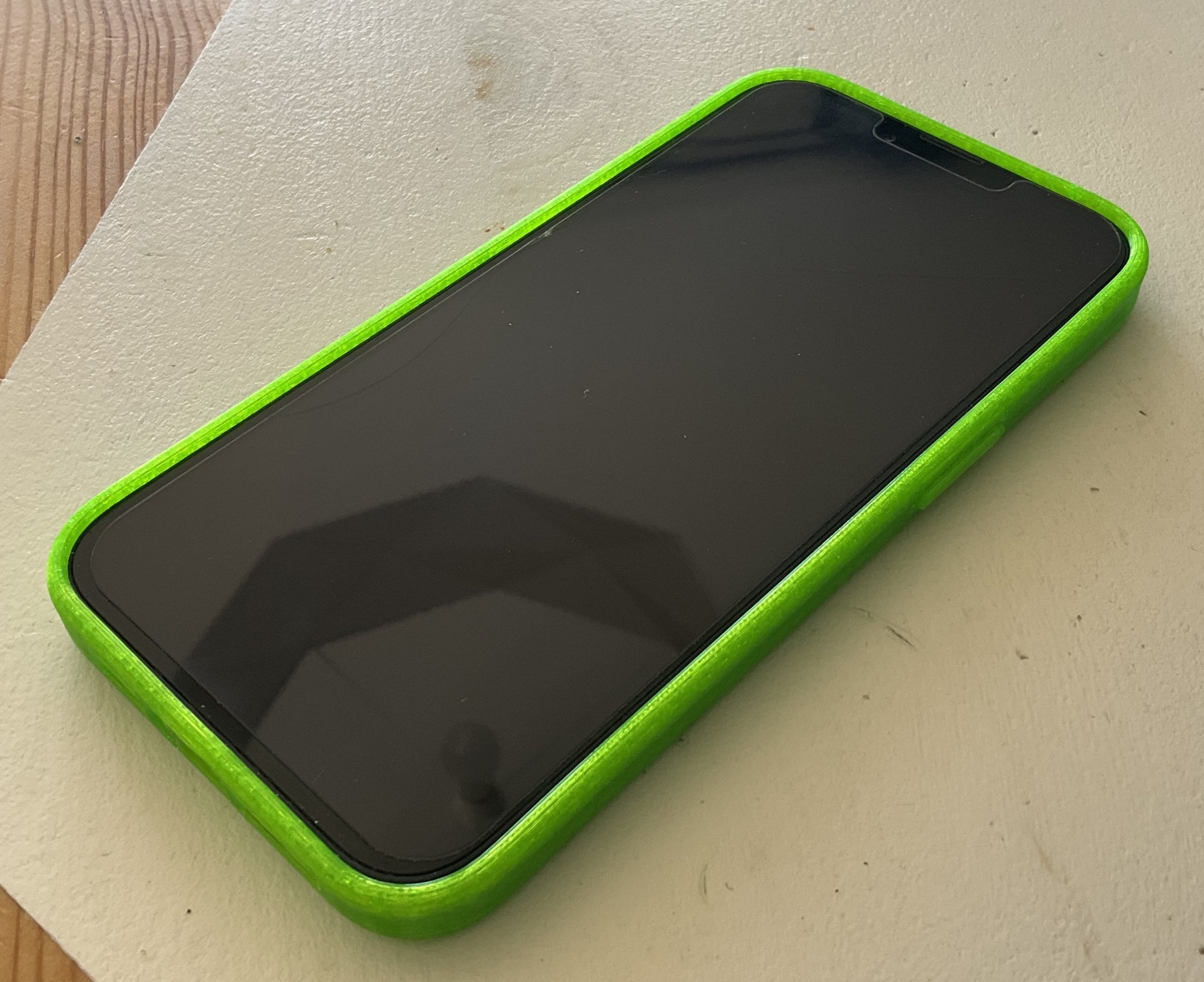 Ốp lưng bảo vệ cho Iphone 13 làm bằng TPU