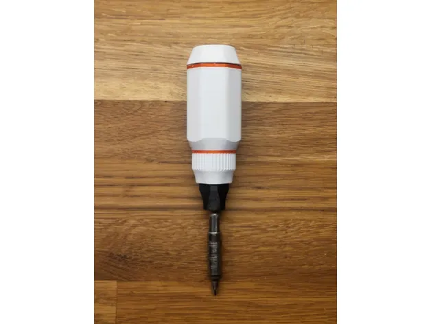 Công cụ tua vít với kho lưu trữ tích hợp