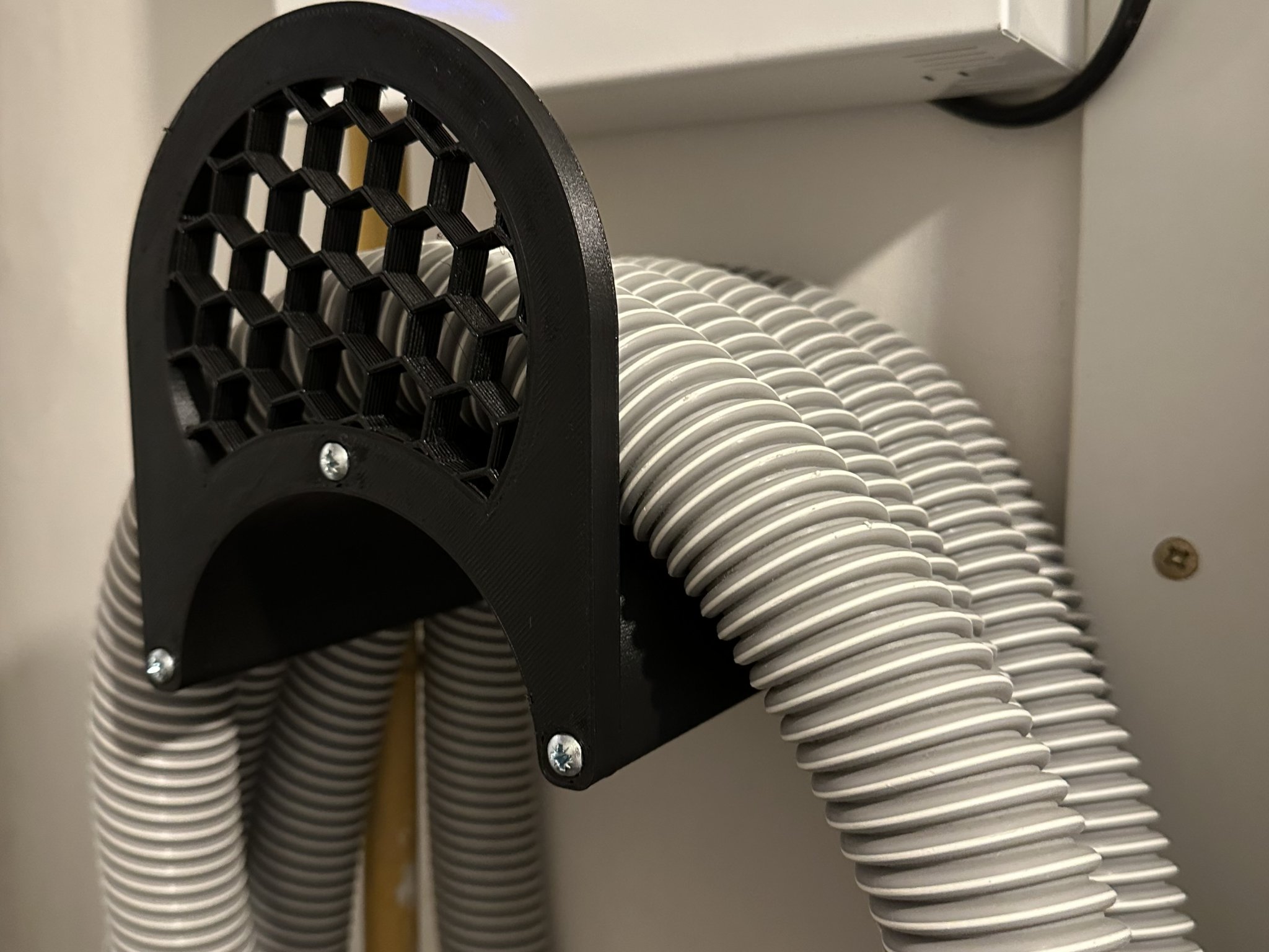 Giá đỡ ống hút lớn gắn tường cho máy hút bụi