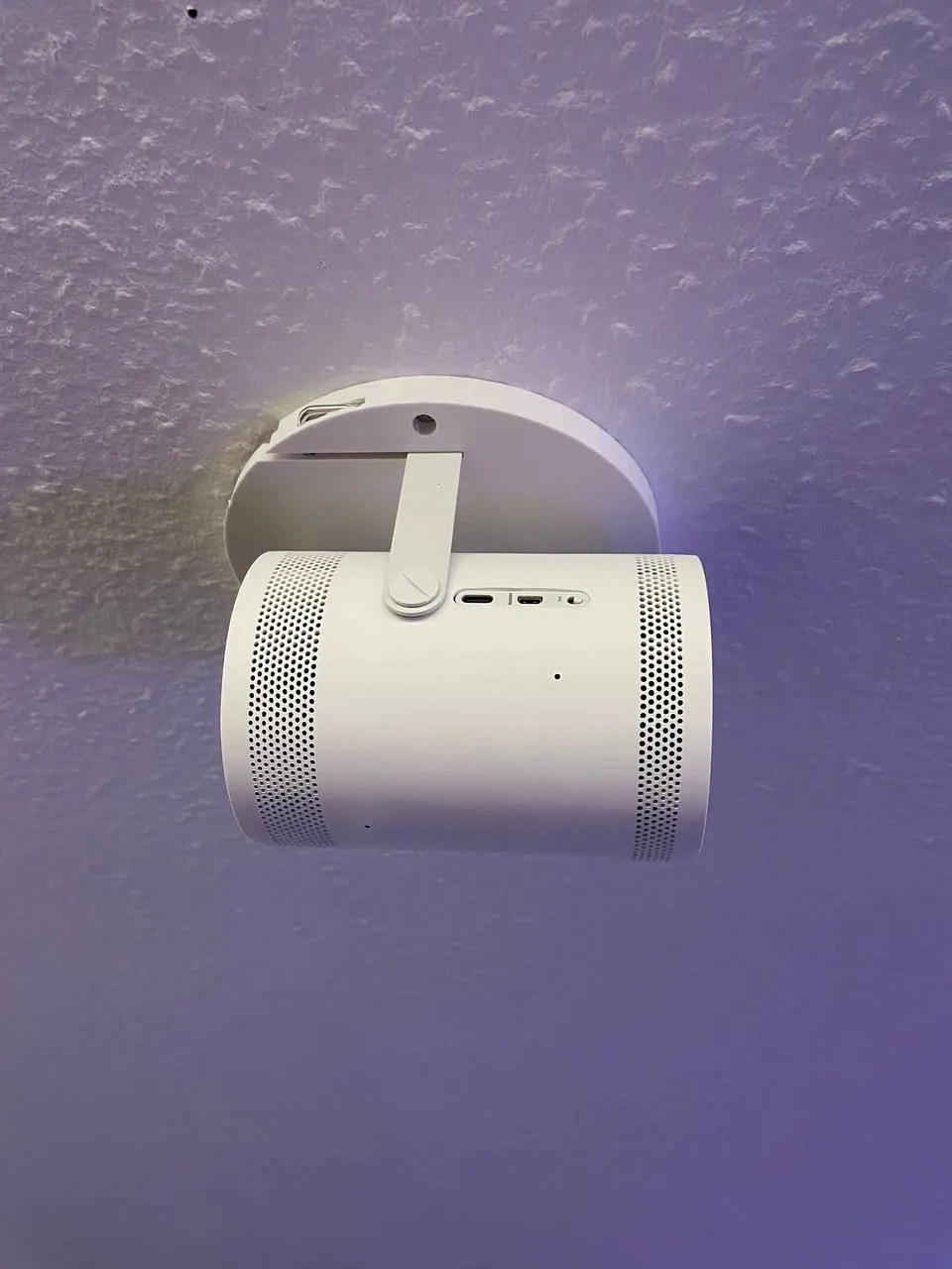 Giá đỡ trần cho máy chiếu Samsung Freestyle