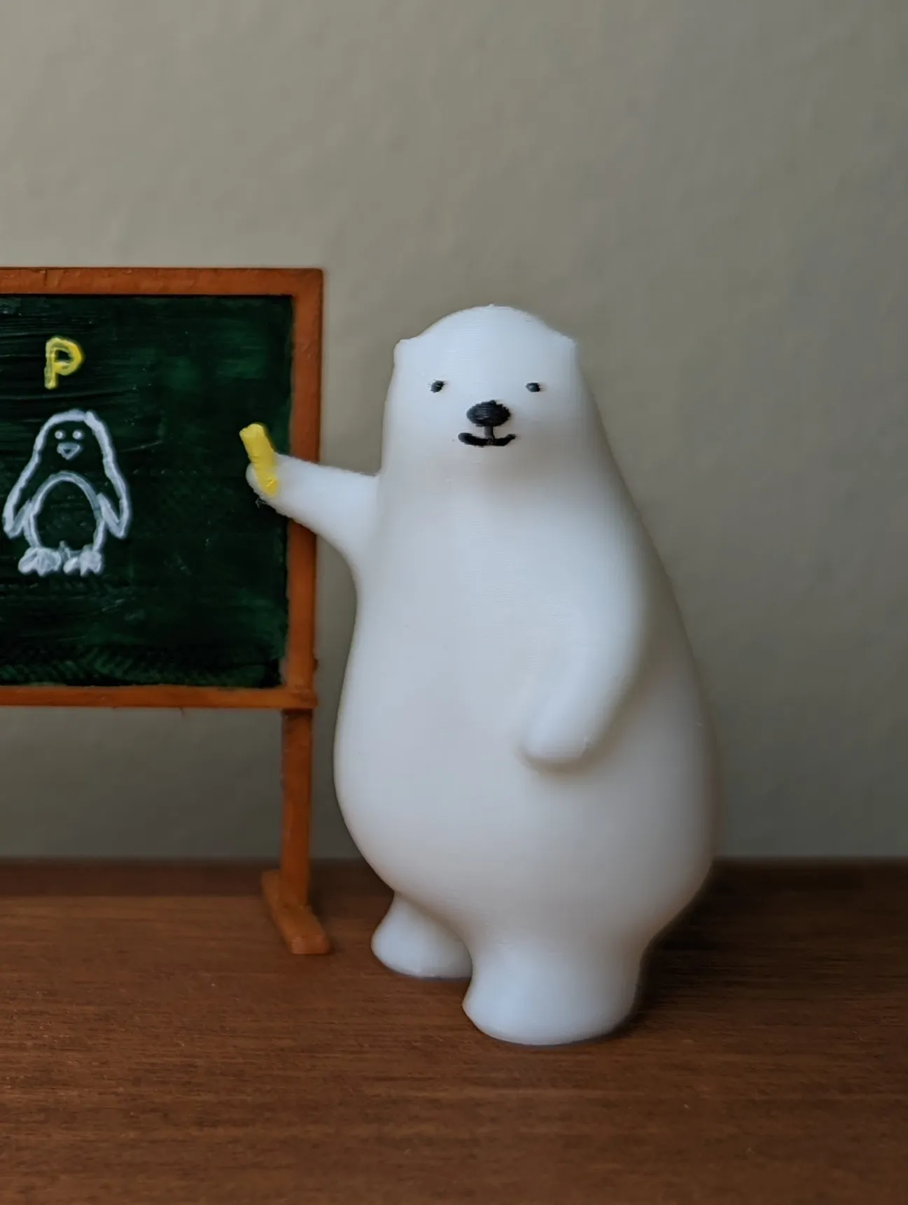 Gấu Bắc Cực dạy học trong mô hình KUMATY