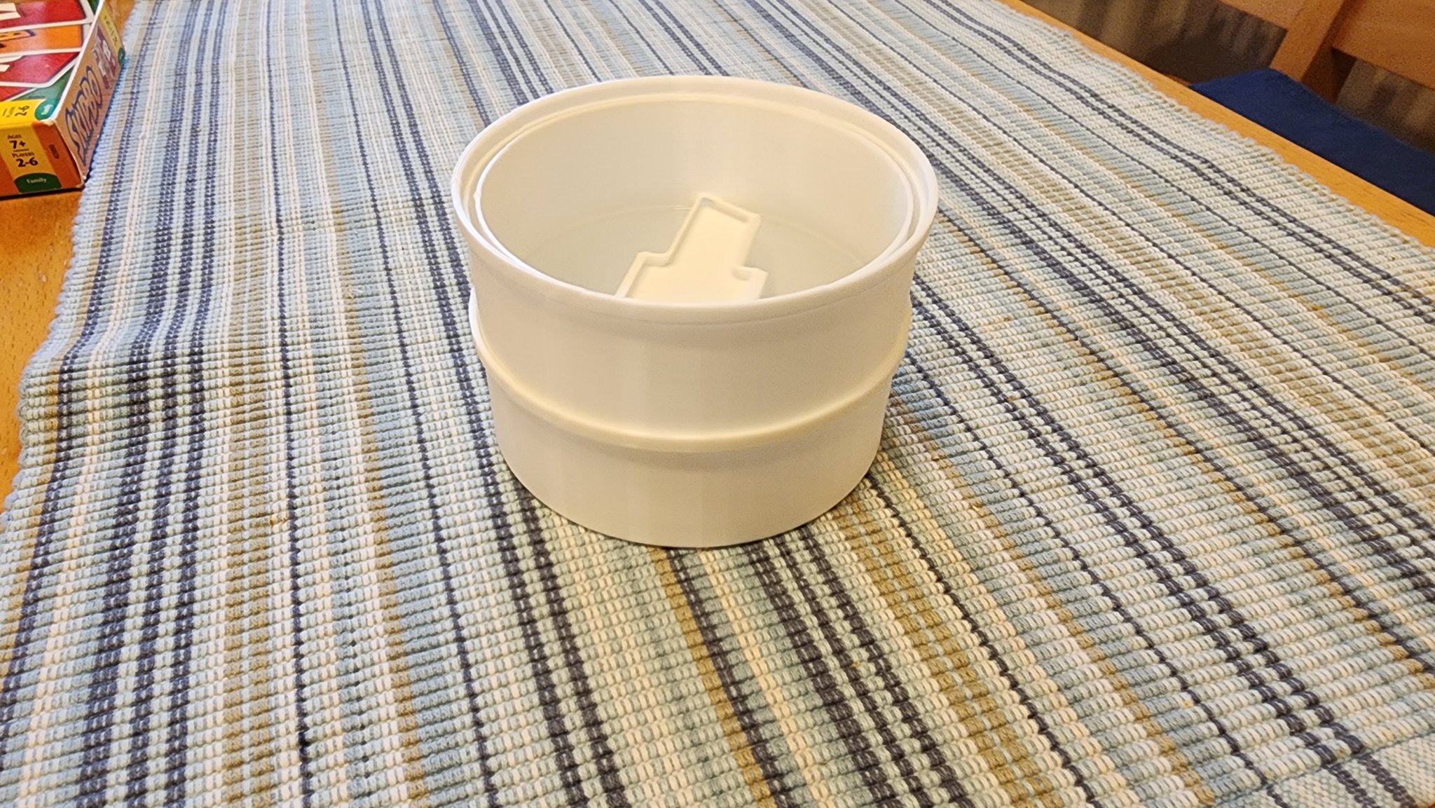 Đế lót ly hình logo xe hơi cho quà tặng